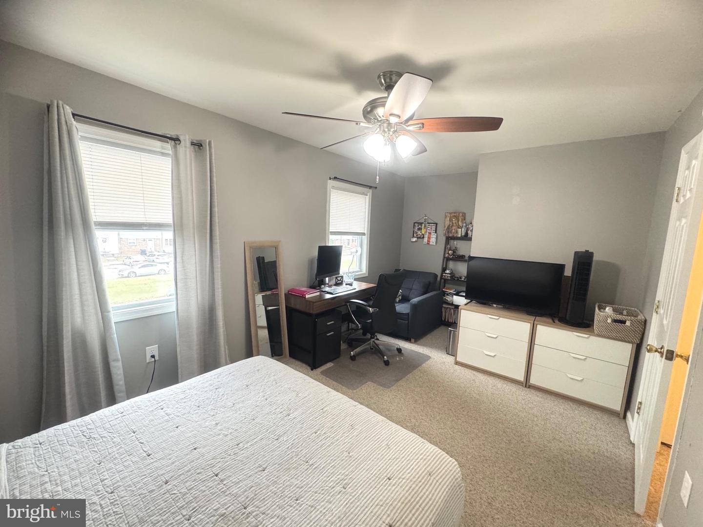 4659 CHARLTON CT, WOODBRIDGE, Virginia 22193, 3 Bedrooms Bedrooms, ,1 BathroomBathrooms,Residential,For sale,4659 CHARLTON CT,VAPW2108948 MLS # VAPW2108948 4659 CHARLTON CT, WOODBRIDGE, Virginia 22193, 3 Bedrooms Bedrooms, ,1 BathroomBathrooms,Residential,For sale,4659 CHARLTON CT,VAPW2108948 MLS # VAPW2108948