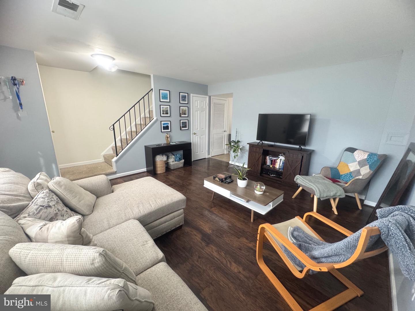 4659 CHARLTON CT, WOODBRIDGE, Virginia 22193, 3 Bedrooms Bedrooms, ,1 BathroomBathrooms,Residential,For sale,4659 CHARLTON CT,VAPW2108948 MLS # VAPW2108948 4659 CHARLTON CT, WOODBRIDGE, Virginia 22193, 3 Bedrooms Bedrooms, ,1 BathroomBathrooms,Residential,For sale,4659 CHARLTON CT,VAPW2108948 MLS # VAPW2108948