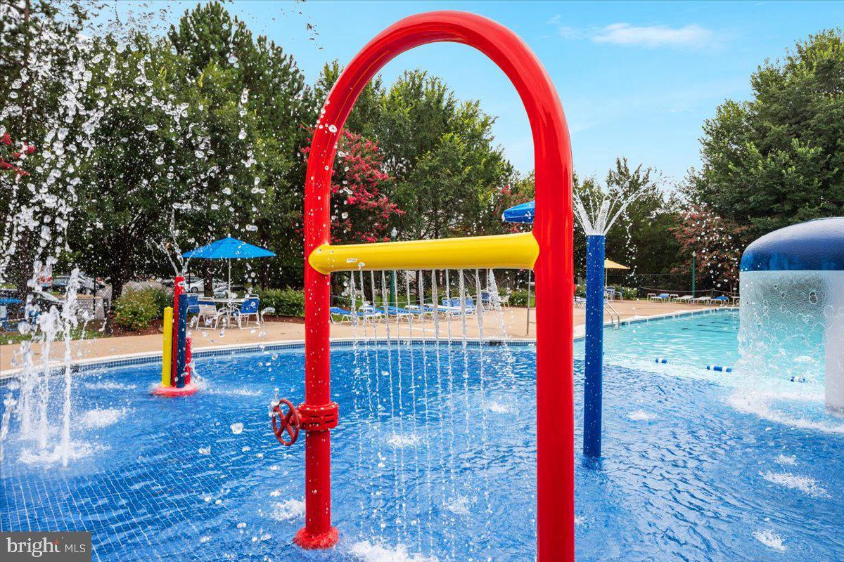 9846 MAITLAND LOOP, BRISTOW, Virginia 20136, 2 Bedrooms Bedrooms, ,2 BathroomsBathrooms,Residential,For sale,9846 MAITLAND LOOP,VAPW2108982 MLS # VAPW2108982 9846 MAITLAND LOOP, BRISTOW, Virginia 20136, 2 Bedrooms Bedrooms, ,2 BathroomsBathrooms,Residential,For sale,9846 MAITLAND LOOP,VAPW2108982 MLS # VAPW2108982