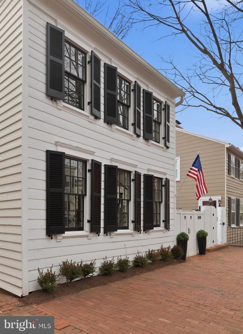 3418 RESERVOIR ST NW, WASHINGTON, District Of Columbia 20007, 4 Bedrooms Bedrooms, ,3 BathroomsBathrooms,Residential,For sale,3418 RESERVOIR ST NW,DCDC2234748 MLS # DCDC2234748 3418 RESERVOIR ST NW, WASHINGTON, District Of Columbia 20007, 4 Bedrooms Bedrooms, ,3 BathroomsBathrooms,Residential,For sale,3418 RESERVOIR ST NW,DCDC2234748 MLS # DCDC2234748