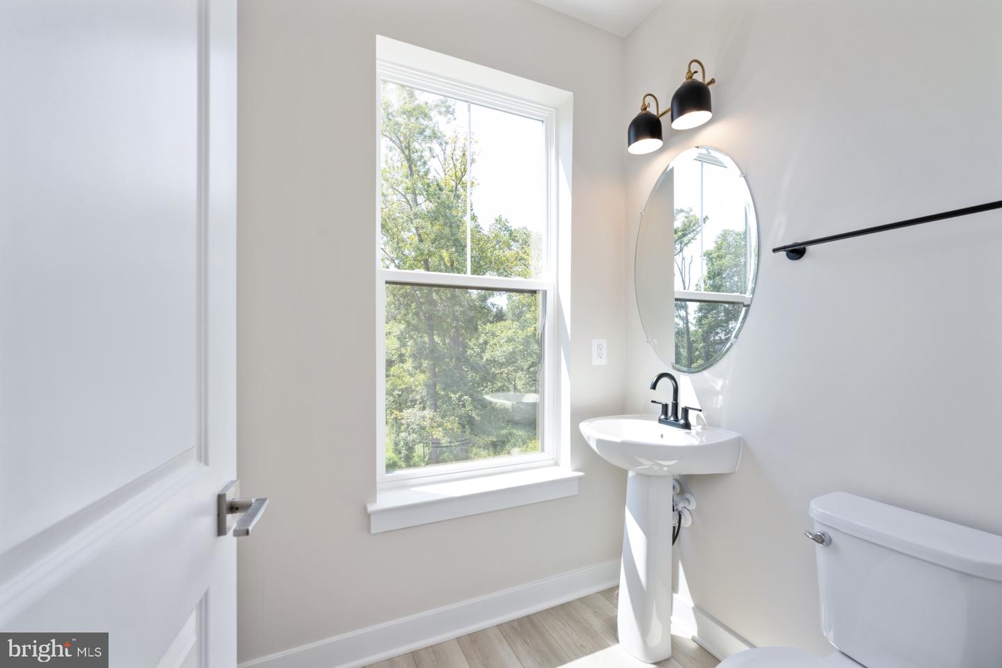 44581 STRABANE TER, ASHBURN, Virginia 20147, 3 Bedrooms Bedrooms, ,2 BathroomsBathrooms,Residential,For sale,44581 STRABANE TER,VALO2112300 MLS # VALO2112300 44581 STRABANE TER, ASHBURN, Virginia 20147, 3 Bedrooms Bedrooms, ,2 BathroomsBathrooms,Residential,For sale,44581 STRABANE TER,VALO2112300 MLS # VALO2112300