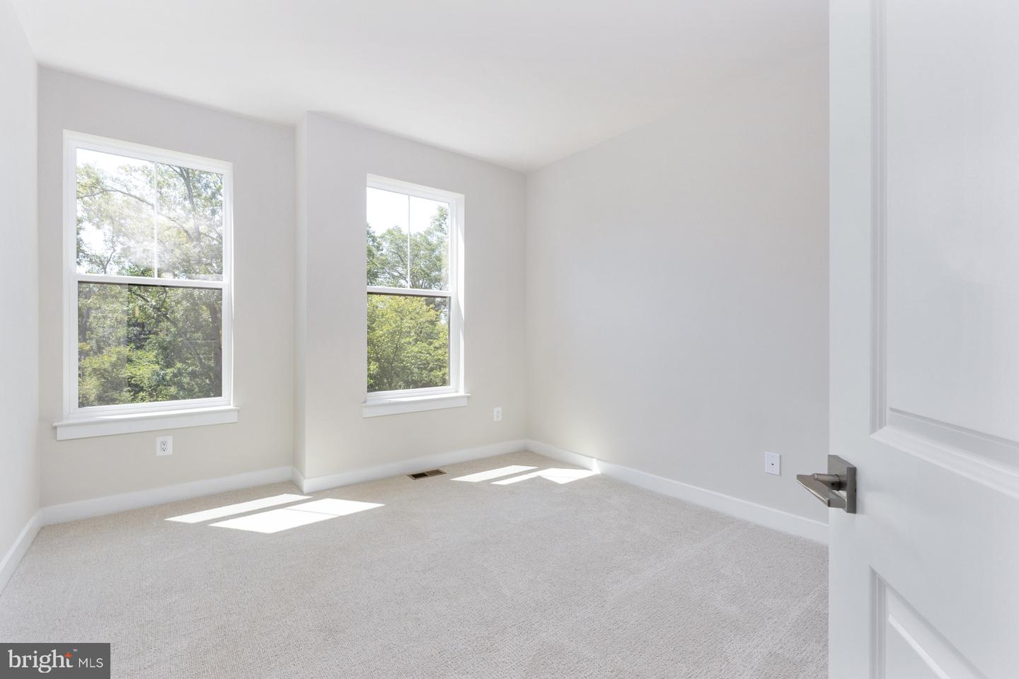 44581 STRABANE TER, ASHBURN, Virginia 20147, 3 Bedrooms Bedrooms, ,2 BathroomsBathrooms,Residential,For sale,44581 STRABANE TER,VALO2112300 MLS # VALO2112300 44581 STRABANE TER, ASHBURN, Virginia 20147, 3 Bedrooms Bedrooms, ,2 BathroomsBathrooms,Residential,For sale,44581 STRABANE TER,VALO2112300 MLS # VALO2112300