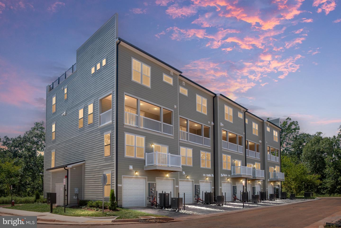 44581 STRABANE TER, ASHBURN, Virginia 20147, 3 Bedrooms Bedrooms, ,2 BathroomsBathrooms,Residential,For sale,44581 STRABANE TER,VALO2112300 MLS # VALO2112300 44581 STRABANE TER, ASHBURN, Virginia 20147, 3 Bedrooms Bedrooms, ,2 BathroomsBathrooms,Residential,For sale,44581 STRABANE TER,VALO2112300 MLS # VALO2112300