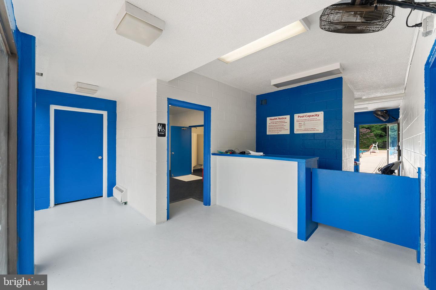 1800 OLD MEADOW RD #1218, MCLEAN, Virginia 22102, 2 Bedrooms Bedrooms, 6 Rooms Rooms,2 BathroomsBathrooms,Residential,For sale,1800 OLD MEADOW RD #1218,VAFX2282382 MLS # VAFX2282382