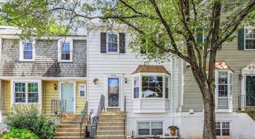 13713 AUTUMN VALE CT #30B, CHANTILLY, Virginia 20151, 3 Bedrooms Bedrooms, ,2 BathroomsBathrooms,Residential,For sale,13713 AUTUMN VALE CT #30B,VAFX2262838 MLS # VAFX2262838