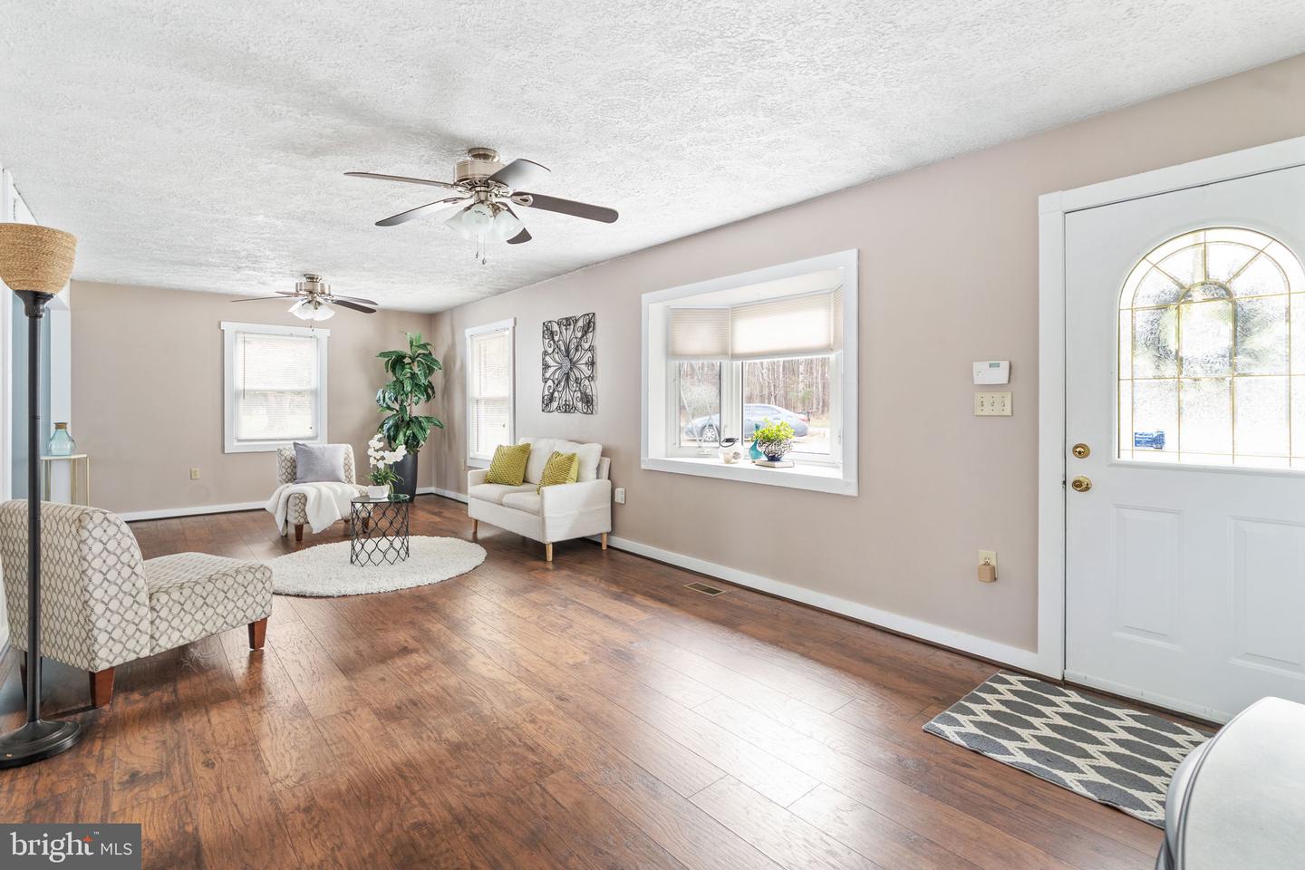 1758 KINGSLAND RD, RICHMOND, Virginia 23231, 3 Bedrooms Bedrooms, ,1 BathroomBathrooms,Residential,For sale,1758 KINGSLAND RD,VAHN2001120 MLS # VAHN2001120 1758 KINGSLAND RD, RICHMOND, Virginia 23231, 3 Bedrooms Bedrooms, ,1 BathroomBathrooms,Residential,For sale,1758 KINGSLAND RD,VAHN2001120 MLS # VAHN2001120