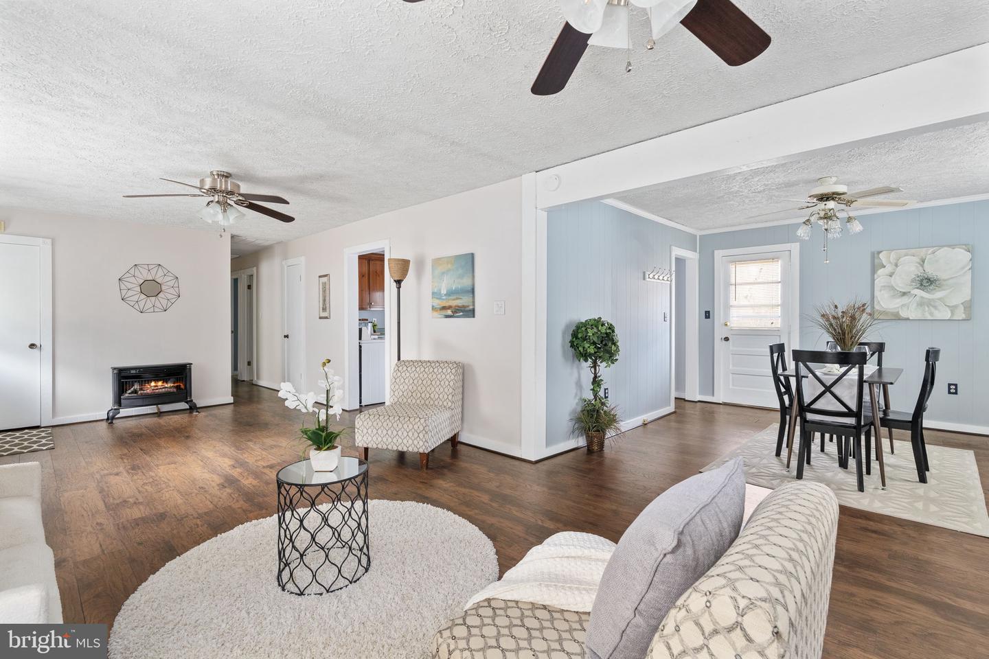 1758 KINGSLAND RD, RICHMOND, Virginia 23231, 3 Bedrooms Bedrooms, ,1 BathroomBathrooms,Residential,For sale,1758 KINGSLAND RD,VAHN2001120 MLS # VAHN2001120 1758 KINGSLAND RD, RICHMOND, Virginia 23231, 3 Bedrooms Bedrooms, ,1 BathroomBathrooms,Residential,For sale,1758 KINGSLAND RD,VAHN2001120 MLS # VAHN2001120