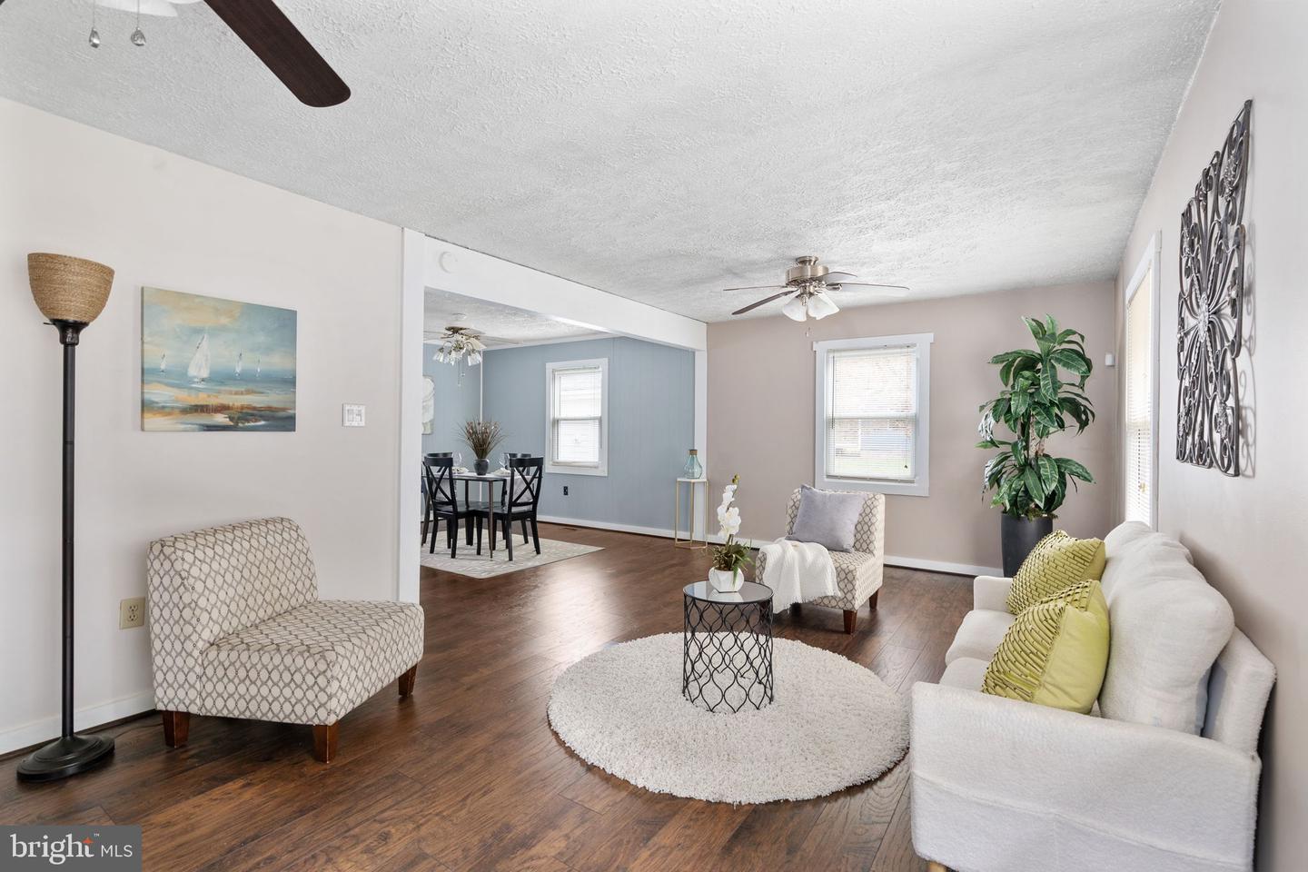 1758 KINGSLAND RD, RICHMOND, Virginia 23231, 3 Bedrooms Bedrooms, ,1 BathroomBathrooms,Residential,For sale,1758 KINGSLAND RD,VAHN2001120 MLS # VAHN2001120 1758 KINGSLAND RD, RICHMOND, Virginia 23231, 3 Bedrooms Bedrooms, ,1 BathroomBathrooms,Residential,For sale,1758 KINGSLAND RD,VAHN2001120 MLS # VAHN2001120