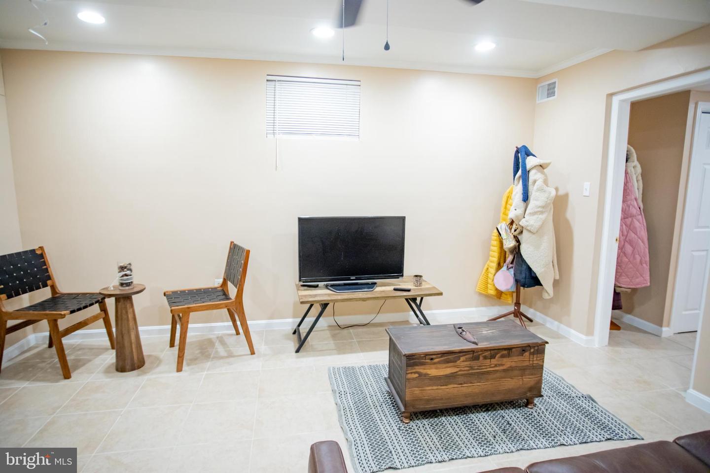 3913 Q ST SE, WASHINGTON, District Of Columbia 20020, 3 Bedrooms Bedrooms, 9 Rooms Rooms,2 BathroomsBathrooms,Residential,For sale,3913 Q ST SE,DCDC2233608 MLS # DCDC2233608 3913 Q ST SE, WASHINGTON, District Of Columbia 20020, 3 Bedrooms Bedrooms, 9 Rooms Rooms,2 BathroomsBathrooms,Residential,For sale,3913 Q ST SE,DCDC2233608 MLS # DCDC2233608