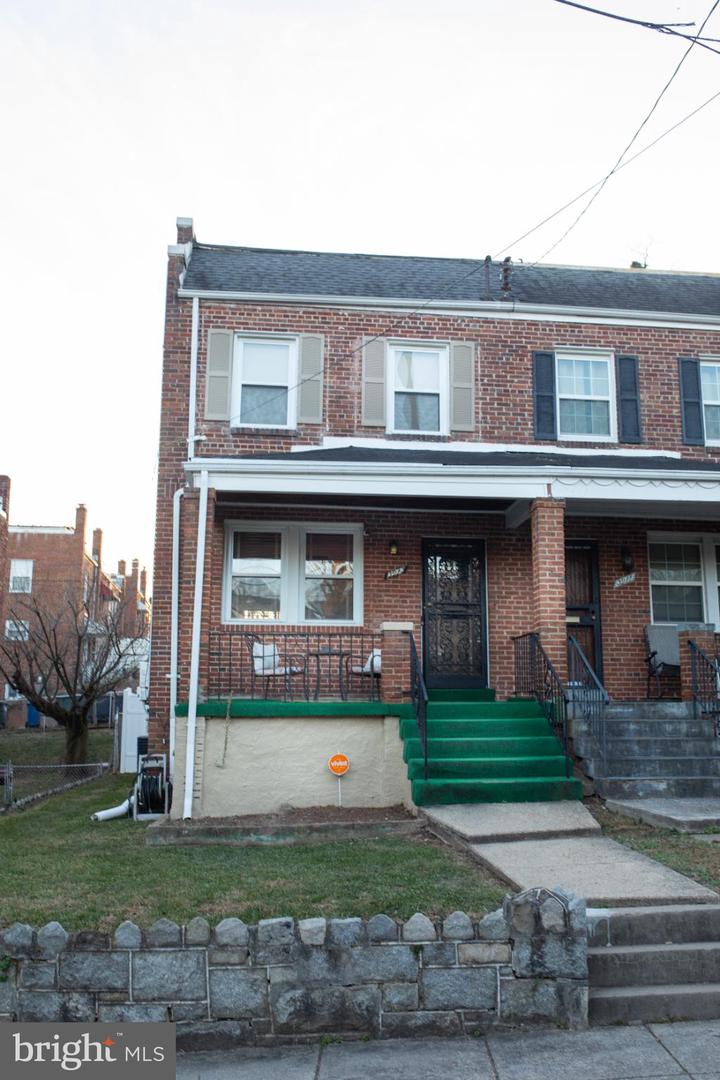 3913 Q ST SE, WASHINGTON, District Of Columbia 20020, 3 Bedrooms Bedrooms, 9 Rooms Rooms,2 BathroomsBathrooms,Residential,For sale,3913 Q ST SE,DCDC2233608 MLS # DCDC2233608 3913 Q ST SE, WASHINGTON, District Of Columbia 20020, 3 Bedrooms Bedrooms, 9 Rooms Rooms,2 BathroomsBathrooms,Residential,For sale,3913 Q ST SE,DCDC2233608 MLS # DCDC2233608