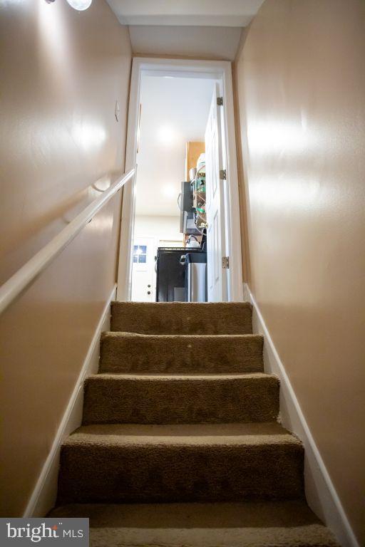 3913 Q ST SE, WASHINGTON, District Of Columbia 20020, 3 Bedrooms Bedrooms, 9 Rooms Rooms,2 BathroomsBathrooms,Residential,For sale,3913 Q ST SE,DCDC2233608 MLS # DCDC2233608 3913 Q ST SE, WASHINGTON, District Of Columbia 20020, 3 Bedrooms Bedrooms, 9 Rooms Rooms,2 BathroomsBathrooms,Residential,For sale,3913 Q ST SE,DCDC2233608 MLS # DCDC2233608