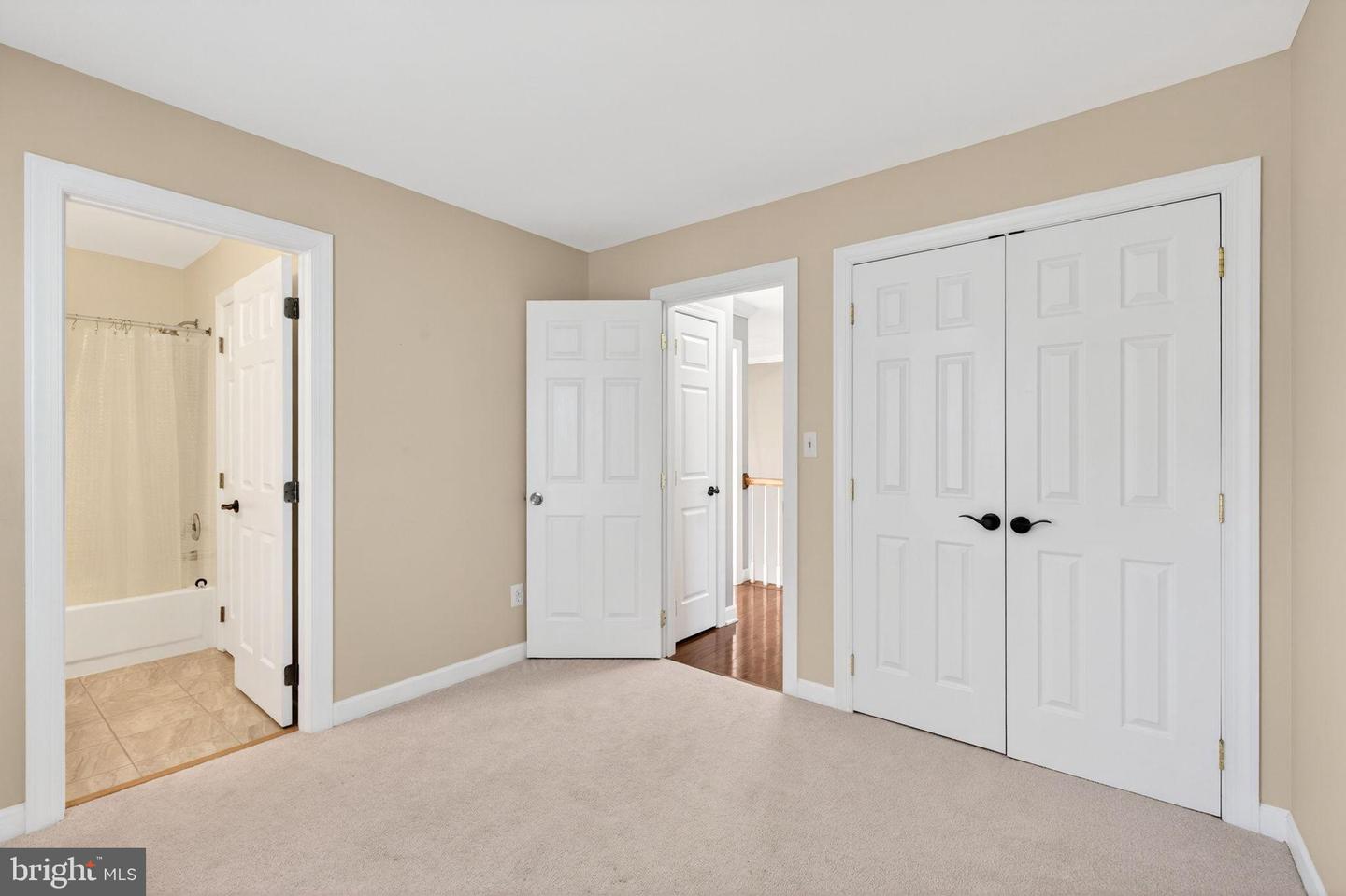 46526 CEDARHURST DR, STERLING, Virginia 20165, 4 Bedrooms Bedrooms, 18 Rooms Rooms,3 BathroomsBathrooms,Residential,For sale,46526 CEDARHURST DR,VALO2111896 MLS # VALO2111896 46526 CEDARHURST DR, STERLING, Virginia 20165, 4 Bedrooms Bedrooms, 18 Rooms Rooms,3 BathroomsBathrooms,Residential,For sale,46526 CEDARHURST DR,VALO2111896 MLS # VALO2111896