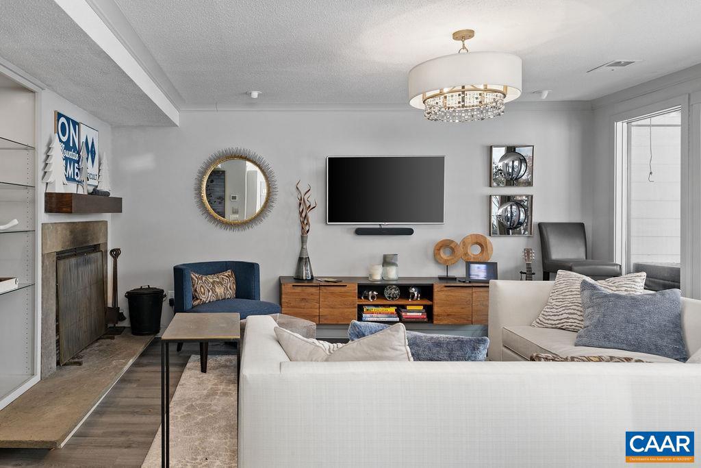 113 EAGLES CT CONDOS, WINTERGREEN RESORT, Virginia 22967, 2 Bedrooms Bedrooms, ,1 BathroomBathrooms,Residential,For sale,113 EAGLES CT CONDOS,671797 MLS # 671797 113 EAGLES CT CONDOS, WINTERGREEN RESORT, Virginia 22967, 2 Bedrooms Bedrooms, ,1 BathroomBathrooms,Residential,For sale,113 EAGLES CT CONDOS,671797 MLS # 671797