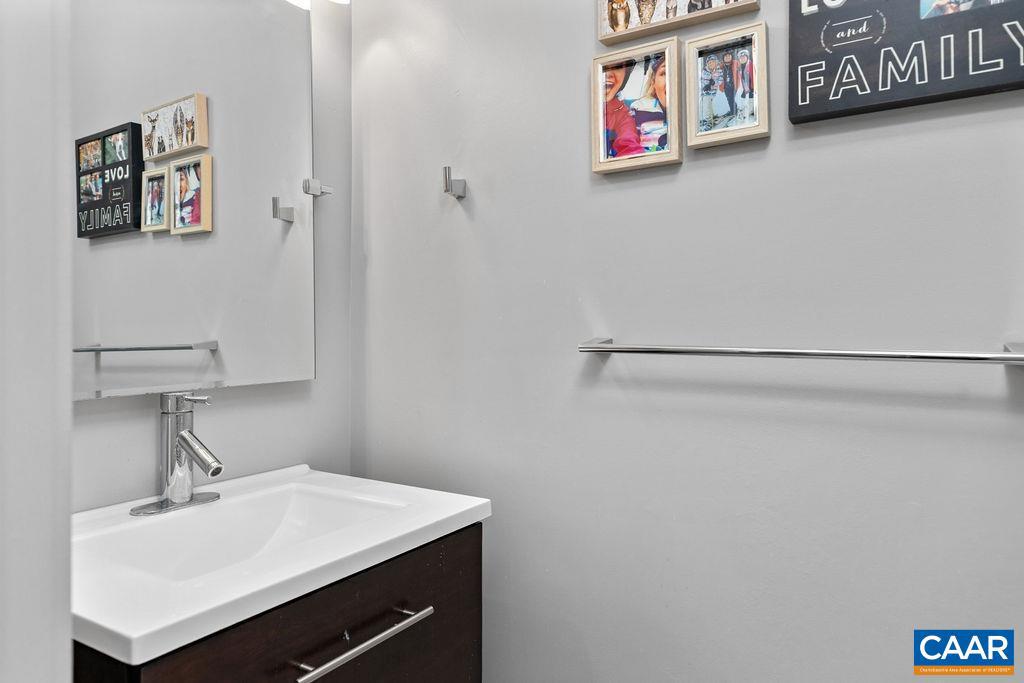 113 EAGLES CT CONDOS, WINTERGREEN RESORT, Virginia 22967, 2 Bedrooms Bedrooms, ,1 BathroomBathrooms,Residential,For sale,113 EAGLES CT CONDOS,671797 MLS # 671797 113 EAGLES CT CONDOS, WINTERGREEN RESORT, Virginia 22967, 2 Bedrooms Bedrooms, ,1 BathroomBathrooms,Residential,For sale,113 EAGLES CT CONDOS,671797 MLS # 671797