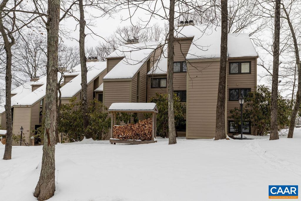 113 EAGLES CT CONDOS, WINTERGREEN RESORT, Virginia 22967, 2 Bedrooms Bedrooms, ,1 BathroomBathrooms,Residential,For sale,113 EAGLES CT CONDOS,671797 MLS # 671797 113 EAGLES CT CONDOS, WINTERGREEN RESORT, Virginia 22967, 2 Bedrooms Bedrooms, ,1 BathroomBathrooms,Residential,For sale,113 EAGLES CT CONDOS,671797 MLS # 671797
