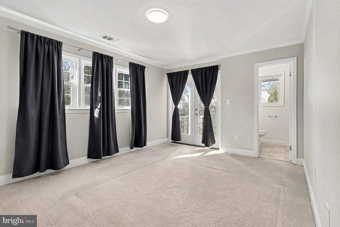 18316 CABIN RD, TRIANGLE, Virginia 22172, 4 Bedrooms Bedrooms, 17 Rooms Rooms,3 BathroomsBathrooms,Residential,For sale,18316 CABIN RD,VAPW2109014 MLS # VAPW2109014 18316 CABIN RD, TRIANGLE, Virginia 22172, 4 Bedrooms Bedrooms, 17 Rooms Rooms,3 BathroomsBathrooms,Residential,For sale,18316 CABIN RD,VAPW2109014 MLS # VAPW2109014