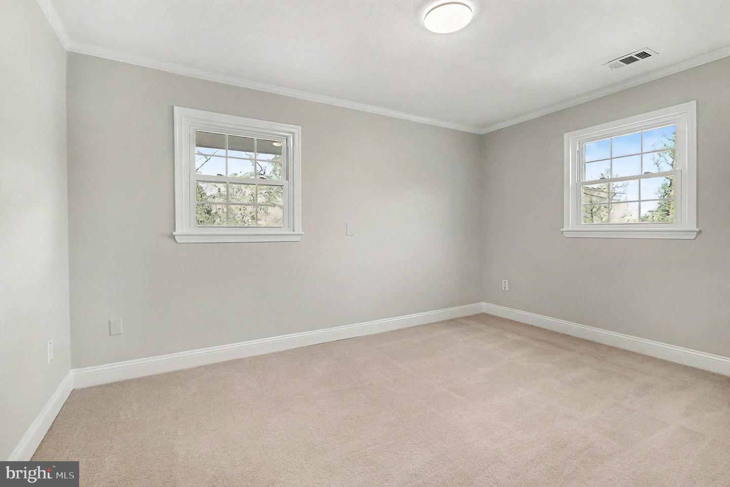 18316 CABIN RD, TRIANGLE, Virginia 22172, 4 Bedrooms Bedrooms, 17 Rooms Rooms,3 BathroomsBathrooms,Residential,For sale,18316 CABIN RD,VAPW2109014 MLS # VAPW2109014 18316 CABIN RD, TRIANGLE, Virginia 22172, 4 Bedrooms Bedrooms, 17 Rooms Rooms,3 BathroomsBathrooms,Residential,For sale,18316 CABIN RD,VAPW2109014 MLS # VAPW2109014