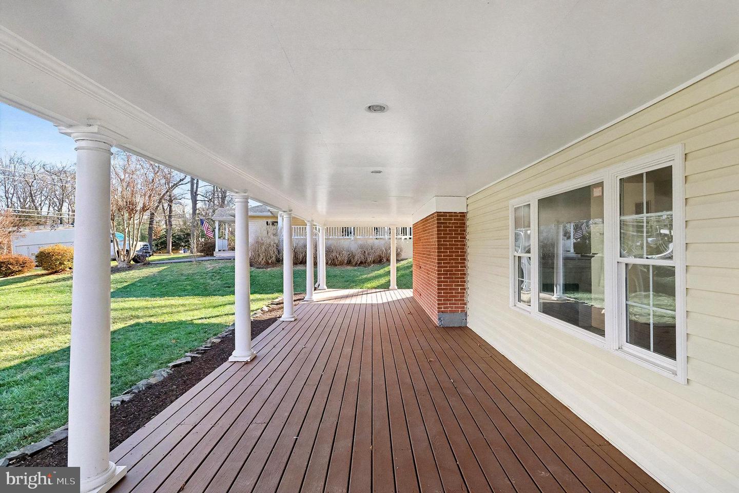 18316 CABIN RD, TRIANGLE, Virginia 22172, 4 Bedrooms Bedrooms, 17 Rooms Rooms,3 BathroomsBathrooms,Residential,For sale,18316 CABIN RD,VAPW2109014 MLS # VAPW2109014 18316 CABIN RD, TRIANGLE, Virginia 22172, 4 Bedrooms Bedrooms, 17 Rooms Rooms,3 BathroomsBathrooms,Residential,For sale,18316 CABIN RD,VAPW2109014 MLS # VAPW2109014