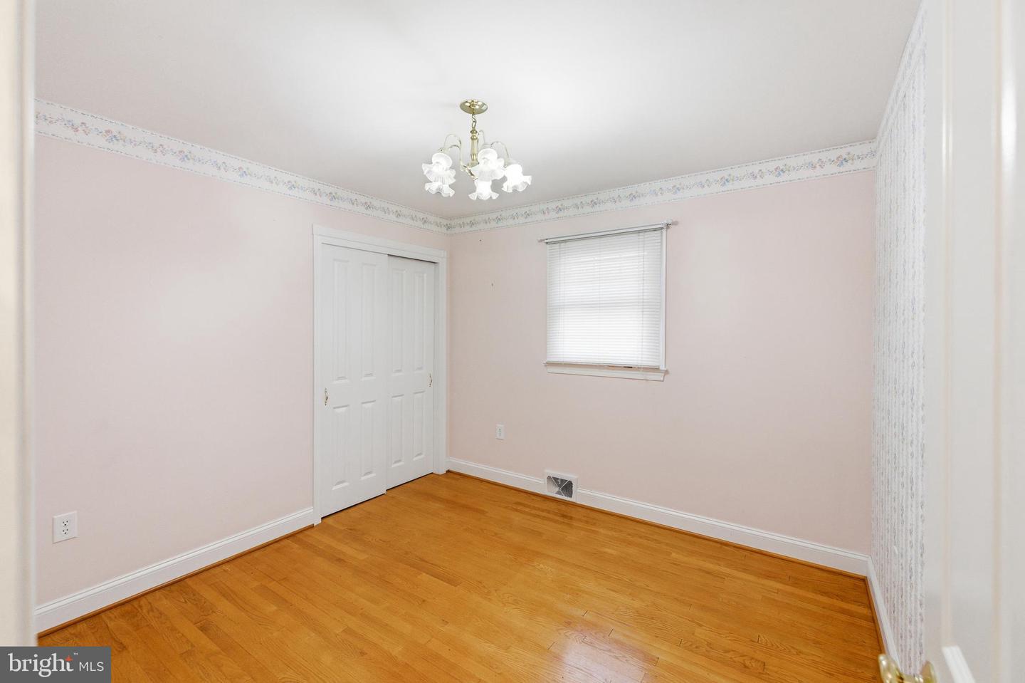 410 W NORTH ST, WOODSTOCK, Virginia 22664, 3 Bedrooms Bedrooms, 4 Rooms Rooms,1 BathroomBathrooms,Residential,For sale,410 W NORTH ST,VASH2013190 MLS # VASH2013190 410 W NORTH ST, WOODSTOCK, Virginia 22664, 3 Bedrooms Bedrooms, 4 Rooms Rooms,1 BathroomBathrooms,Residential,For sale,410 W NORTH ST,VASH2013190 MLS # VASH2013190