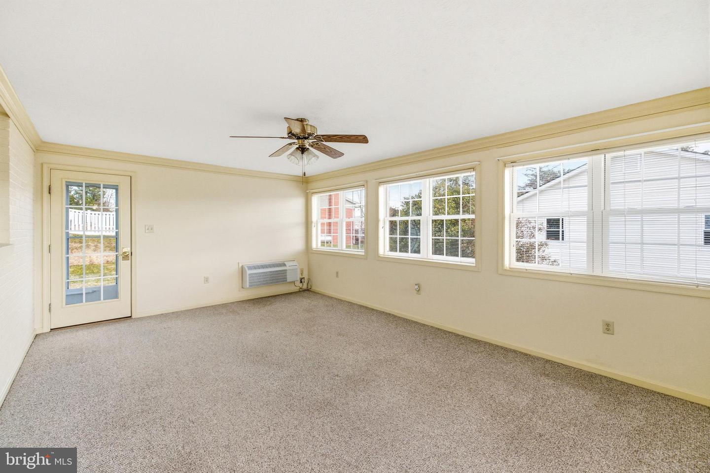 410 W NORTH ST, WOODSTOCK, Virginia 22664, 3 Bedrooms Bedrooms, 4 Rooms Rooms,1 BathroomBathrooms,Residential,For sale,410 W NORTH ST,VASH2013190 MLS # VASH2013190 410 W NORTH ST, WOODSTOCK, Virginia 22664, 3 Bedrooms Bedrooms, 4 Rooms Rooms,1 BathroomBathrooms,Residential,For sale,410 W NORTH ST,VASH2013190 MLS # VASH2013190