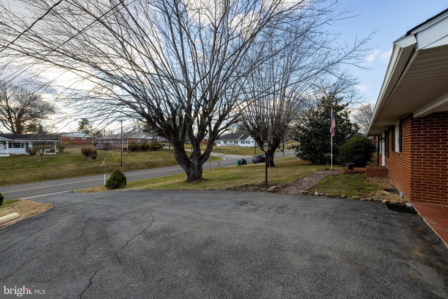 410 W NORTH ST, WOODSTOCK, Virginia 22664, 3 Bedrooms Bedrooms, 4 Rooms Rooms,1 BathroomBathrooms,Residential,For sale,410 W NORTH ST,VASH2013190 MLS # VASH2013190 410 W NORTH ST, WOODSTOCK, Virginia 22664, 3 Bedrooms Bedrooms, 4 Rooms Rooms,1 BathroomBathrooms,Residential,For sale,410 W NORTH ST,VASH2013190 MLS # VASH2013190