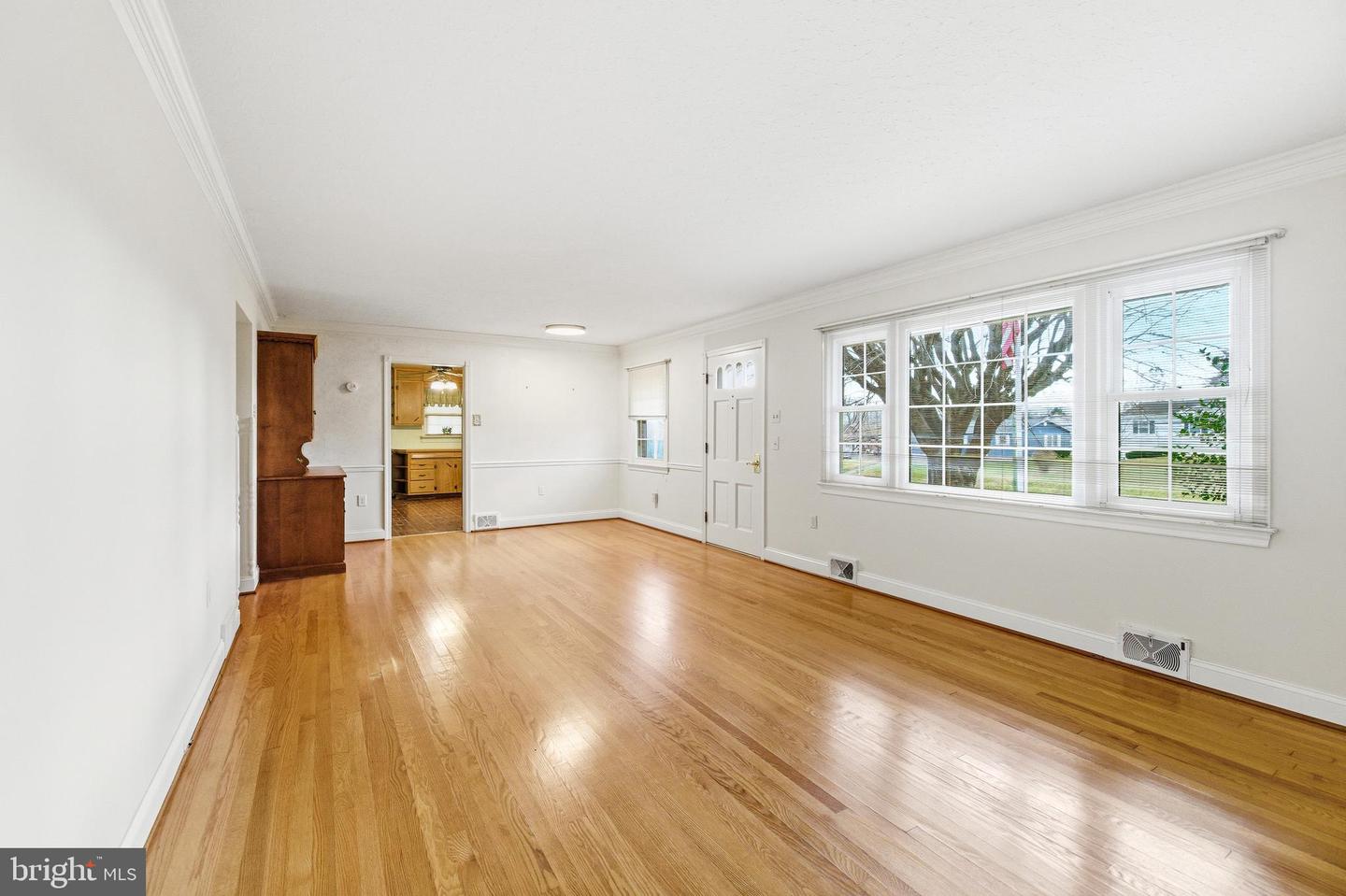 410 W NORTH ST, WOODSTOCK, Virginia 22664, 3 Bedrooms Bedrooms, 4 Rooms Rooms,1 BathroomBathrooms,Residential,For sale,410 W NORTH ST,VASH2013190 MLS # VASH2013190 410 W NORTH ST, WOODSTOCK, Virginia 22664, 3 Bedrooms Bedrooms, 4 Rooms Rooms,1 BathroomBathrooms,Residential,For sale,410 W NORTH ST,VASH2013190 MLS # VASH2013190