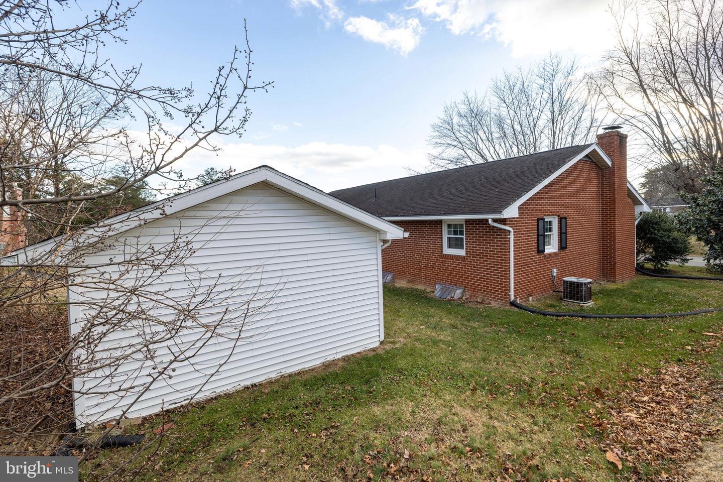 410 W NORTH ST, WOODSTOCK, Virginia 22664, 3 Bedrooms Bedrooms, 4 Rooms Rooms,1 BathroomBathrooms,Residential,For sale,410 W NORTH ST,VASH2013190 MLS # VASH2013190 410 W NORTH ST, WOODSTOCK, Virginia 22664, 3 Bedrooms Bedrooms, 4 Rooms Rooms,1 BathroomBathrooms,Residential,For sale,410 W NORTH ST,VASH2013190 MLS # VASH2013190