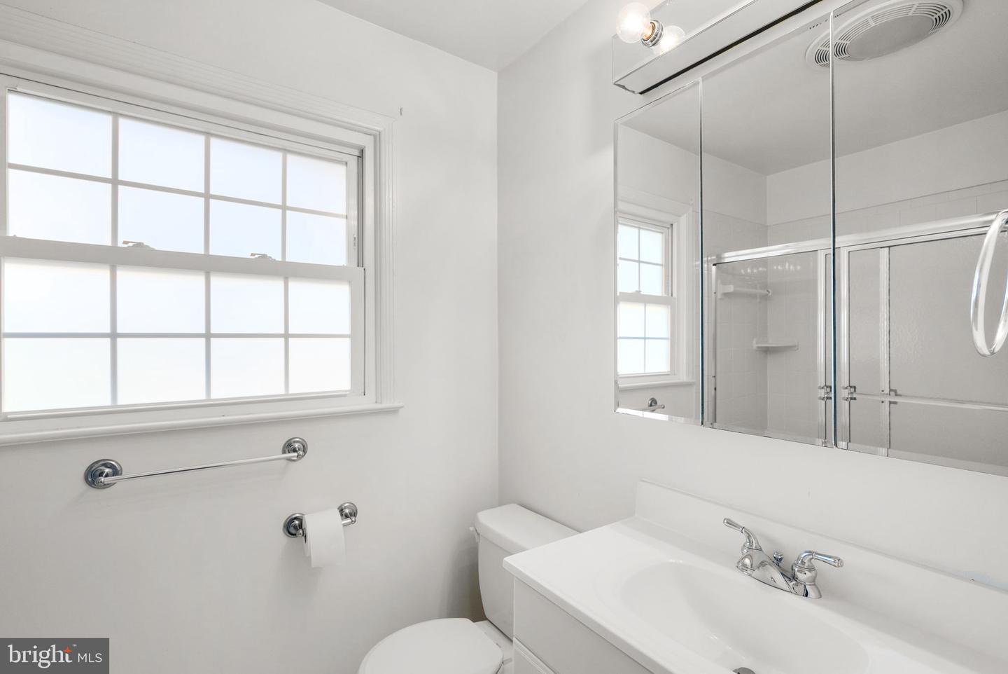 6219 THORNWOOD DR, ALEXANDRIA, Virginia 22310, 4 Bedrooms Bedrooms, ,2 BathroomsBathrooms,Residential,For sale,6219 THORNWOOD DR,VAFX2282356 MLS # VAFX2282356 6219 THORNWOOD DR, ALEXANDRIA, Virginia 22310, 4 Bedrooms Bedrooms, ,2 BathroomsBathrooms,Residential,For sale,6219 THORNWOOD DR,VAFX2282356 MLS # VAFX2282356