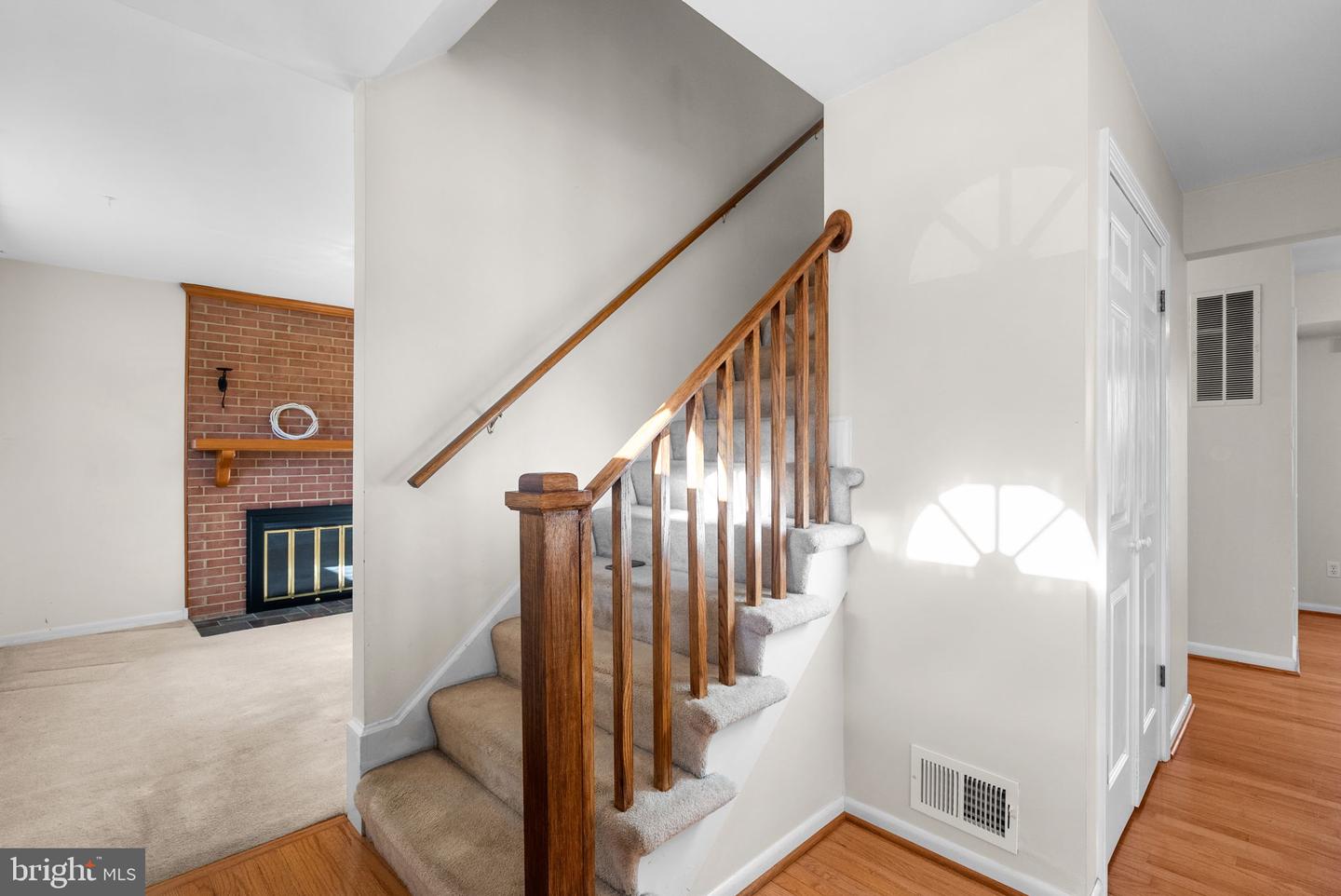 6219 THORNWOOD DR, ALEXANDRIA, Virginia 22310, 4 Bedrooms Bedrooms, ,2 BathroomsBathrooms,Residential,For sale,6219 THORNWOOD DR,VAFX2282356 MLS # VAFX2282356 6219 THORNWOOD DR, ALEXANDRIA, Virginia 22310, 4 Bedrooms Bedrooms, ,2 BathroomsBathrooms,Residential,For sale,6219 THORNWOOD DR,VAFX2282356 MLS # VAFX2282356