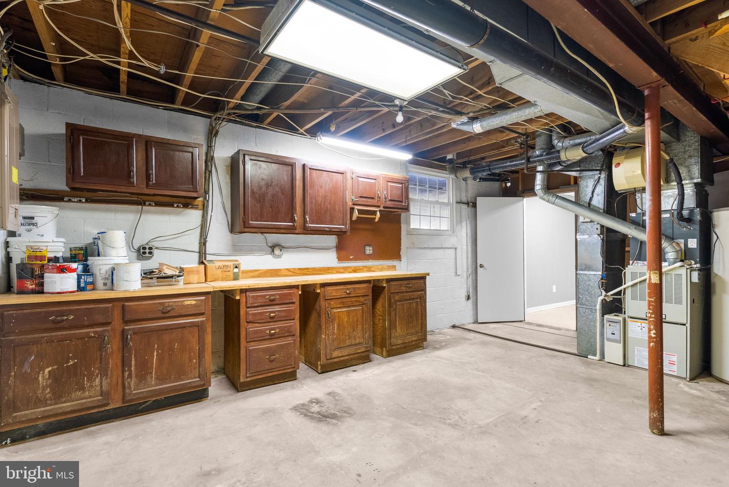 6219 THORNWOOD DR, ALEXANDRIA, Virginia 22310, 4 Bedrooms Bedrooms, ,2 BathroomsBathrooms,Residential,For sale,6219 THORNWOOD DR,VAFX2282356 MLS # VAFX2282356 6219 THORNWOOD DR, ALEXANDRIA, Virginia 22310, 4 Bedrooms Bedrooms, ,2 BathroomsBathrooms,Residential,For sale,6219 THORNWOOD DR,VAFX2282356 MLS # VAFX2282356