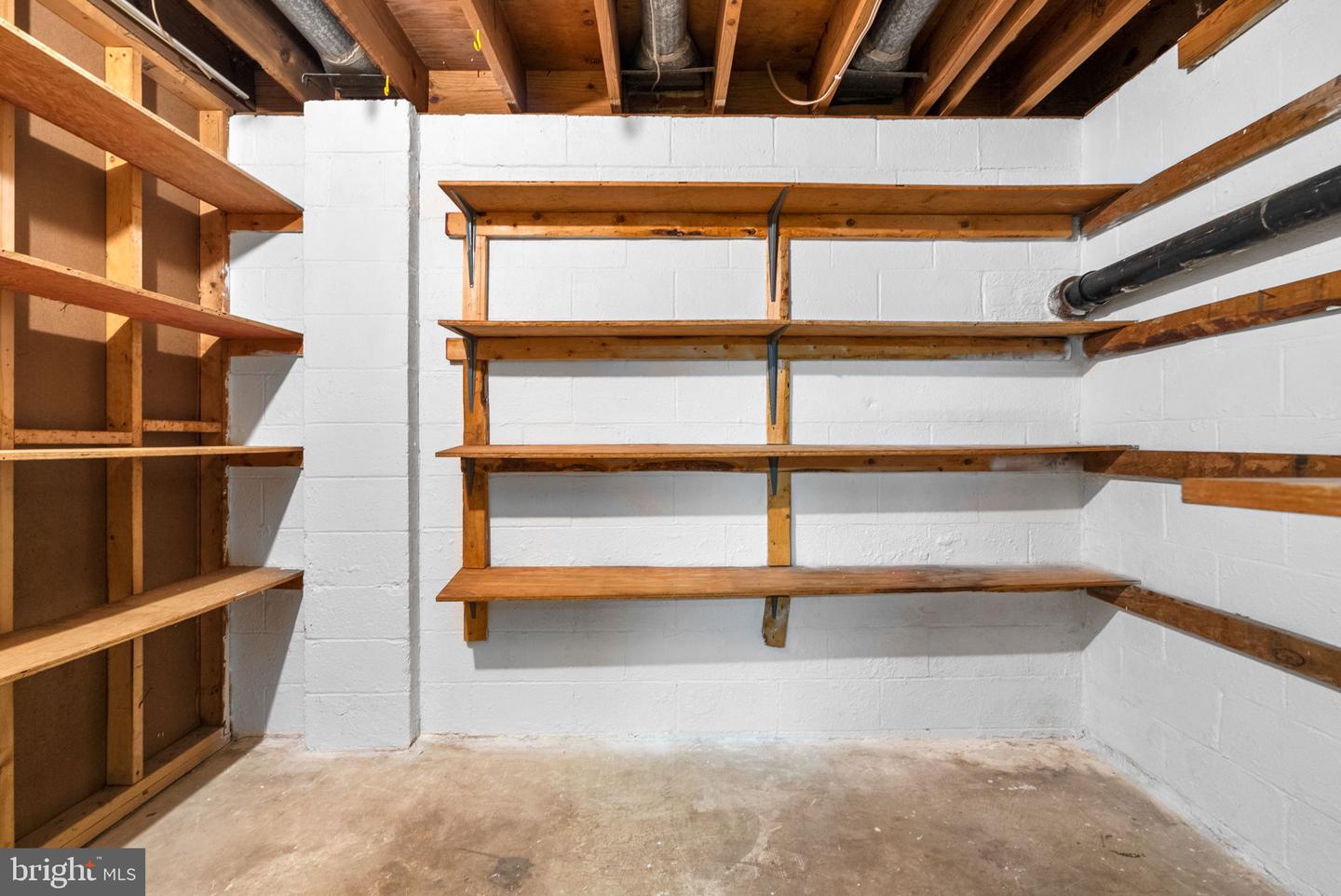 6219 THORNWOOD DR, ALEXANDRIA, Virginia 22310, 4 Bedrooms Bedrooms, ,2 BathroomsBathrooms,Residential,For sale,6219 THORNWOOD DR,VAFX2282356 MLS # VAFX2282356 6219 THORNWOOD DR, ALEXANDRIA, Virginia 22310, 4 Bedrooms Bedrooms, ,2 BathroomsBathrooms,Residential,For sale,6219 THORNWOOD DR,VAFX2282356 MLS # VAFX2282356