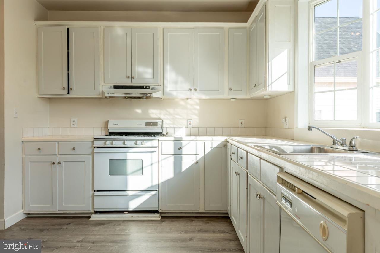 415 S ADAMS ST, ARLINGTON, Virginia 22204, 2 Bedrooms Bedrooms, ,3 BathroomsBathrooms,Residential,For sale,415 S ADAMS ST,VAAR2066854 MLS # VAAR2066854 415 S ADAMS ST, ARLINGTON, Virginia 22204, 2 Bedrooms Bedrooms, ,3 BathroomsBathrooms,Residential,For sale,415 S ADAMS ST,VAAR2066854 MLS # VAAR2066854