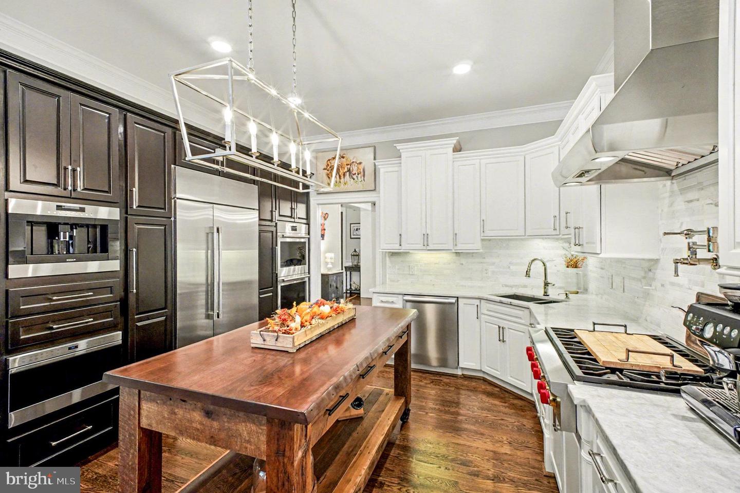 12006 HONOR BRIDGE FARM DR, SPOTSYLVANIA, Virginia 22551, 4 Bedrooms Bedrooms, ,6 BathroomsBathrooms,Residential,For sale,12006 HONOR BRIDGE FARM DR,VASP2038102 MLS # VASP2038102 12006 HONOR BRIDGE FARM DR, SPOTSYLVANIA, Virginia 22551, 4 Bedrooms Bedrooms, ,6 BathroomsBathrooms,Residential,For sale,12006 HONOR BRIDGE FARM DR,VASP2038102 MLS # VASP2038102