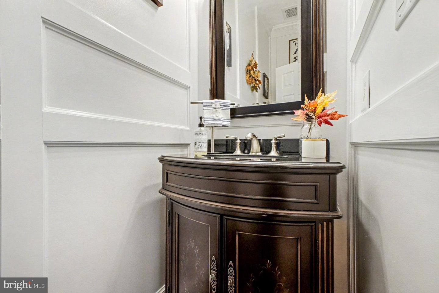 12006 HONOR BRIDGE FARM DR, SPOTSYLVANIA, Virginia 22551, 4 Bedrooms Bedrooms, ,6 BathroomsBathrooms,Residential,For sale,12006 HONOR BRIDGE FARM DR,VASP2038102 MLS # VASP2038102 12006 HONOR BRIDGE FARM DR, SPOTSYLVANIA, Virginia 22551, 4 Bedrooms Bedrooms, ,6 BathroomsBathrooms,Residential,For sale,12006 HONOR BRIDGE FARM DR,VASP2038102 MLS # VASP2038102