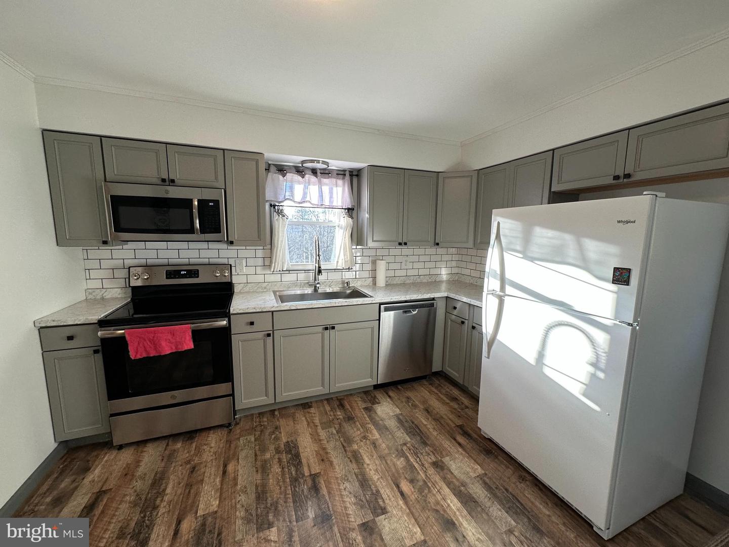 650 HONEYVILLE RD, STANLEY, Virginia 22851, 2 Bedrooms Bedrooms, ,2 BathroomsBathrooms,Residential,For sale,650 HONEYVILLE RD,VAPA2005724 MLS # VAPA2005724 650 HONEYVILLE RD, STANLEY, Virginia 22851, 2 Bedrooms Bedrooms, ,2 BathroomsBathrooms,Residential,For sale,650 HONEYVILLE RD,VAPA2005724 MLS # VAPA2005724