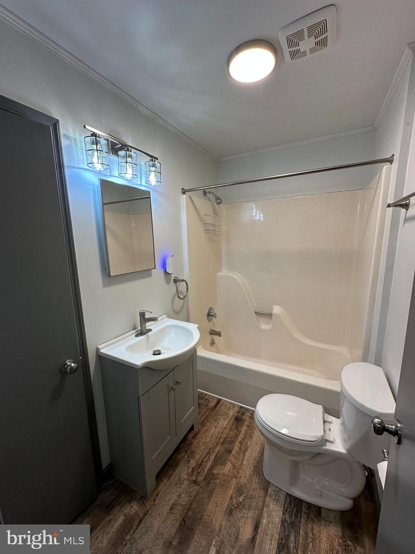 650 HONEYVILLE RD, STANLEY, Virginia 22851, 2 Bedrooms Bedrooms, ,2 BathroomsBathrooms,Residential,For sale,650 HONEYVILLE RD,VAPA2005724 MLS # VAPA2005724 650 HONEYVILLE RD, STANLEY, Virginia 22851, 2 Bedrooms Bedrooms, ,2 BathroomsBathrooms,Residential,For sale,650 HONEYVILLE RD,VAPA2005724 MLS # VAPA2005724