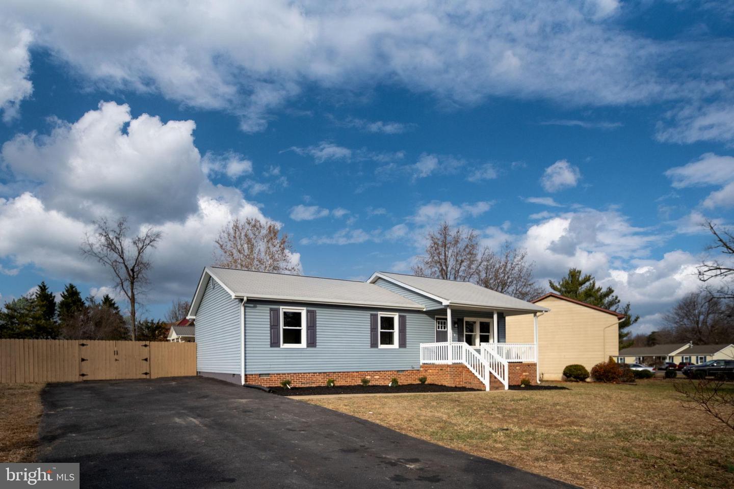 11200 TRISLER DR, FREDERICKSBURG, Virginia 22407, 3 Bedrooms Bedrooms, 5 Rooms Rooms,2 BathroomsBathrooms,Residential,For sale,11200 TRISLER DR,VASP2038108 MLS # VASP2038108 11200 TRISLER DR, FREDERICKSBURG, Virginia 22407, 3 Bedrooms Bedrooms, 5 Rooms Rooms,2 BathroomsBathrooms,Residential,For sale,11200 TRISLER DR,VASP2038108 MLS # VASP2038108