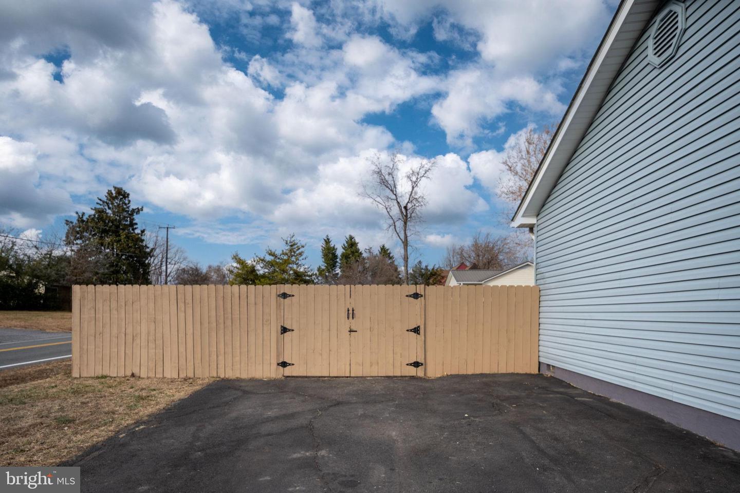 11200 TRISLER DR, FREDERICKSBURG, Virginia 22407, 3 Bedrooms Bedrooms, 5 Rooms Rooms,2 BathroomsBathrooms,Residential,For sale,11200 TRISLER DR,VASP2038108 MLS # VASP2038108 11200 TRISLER DR, FREDERICKSBURG, Virginia 22407, 3 Bedrooms Bedrooms, 5 Rooms Rooms,2 BathroomsBathrooms,Residential,For sale,11200 TRISLER DR,VASP2038108 MLS # VASP2038108