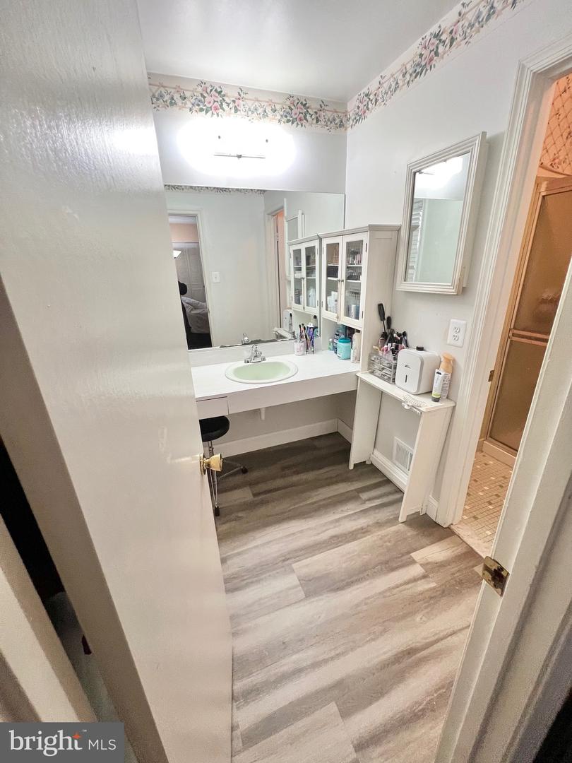 7515 TODD PL, MANASSAS, Virginia 20109, 5 Bedrooms Bedrooms, 13 Rooms Rooms,3 BathroomsBathrooms,Residential,For sale,7515 TODD PL,VAPW2109086 MLS # VAPW2109086 7515 TODD PL, MANASSAS, Virginia 20109, 5 Bedrooms Bedrooms, 13 Rooms Rooms,3 BathroomsBathrooms,Residential,For sale,7515 TODD PL,VAPW2109086 MLS # VAPW2109086