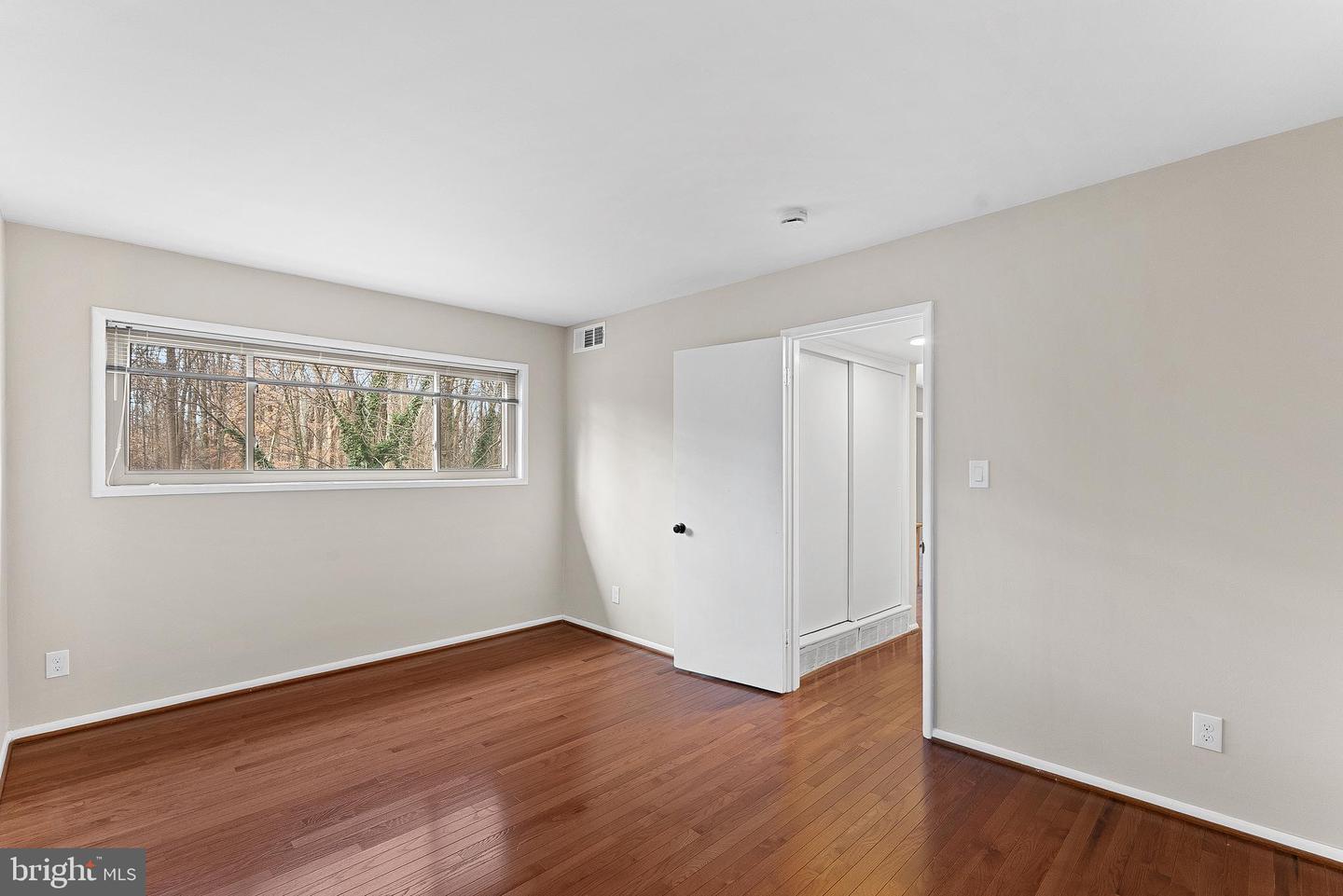 4227 AMERICANA DR #102, ANNANDALE, Virginia 22003, 1 Bedroom Bedrooms, ,1 BathroomBathrooms,Residential,For sale,4227 AMERICANA DR #102,VAFX2282410 MLS # VAFX2282410 4227 AMERICANA DR #102, ANNANDALE, Virginia 22003, 1 Bedroom Bedrooms, ,1 BathroomBathrooms,Residential,For sale,4227 AMERICANA DR #102,VAFX2282410 MLS # VAFX2282410