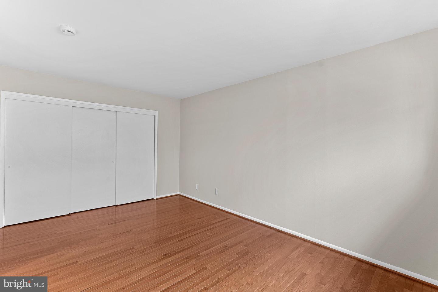 4227 AMERICANA DR #102, ANNANDALE, Virginia 22003, 1 Bedroom Bedrooms, ,1 BathroomBathrooms,Residential,For sale,4227 AMERICANA DR #102,VAFX2282410 MLS # VAFX2282410 4227 AMERICANA DR #102, ANNANDALE, Virginia 22003, 1 Bedroom Bedrooms, ,1 BathroomBathrooms,Residential,For sale,4227 AMERICANA DR #102,VAFX2282410 MLS # VAFX2282410