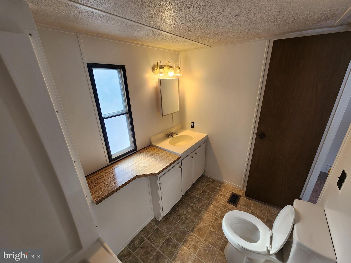 6101 GLEBE RUN RD, PARTLOW, Virginia 22534, 3 Bedrooms Bedrooms, 5 Rooms Rooms,2 BathroomsBathrooms,Residential,For sale,6101 GLEBE RUN RD,VASP2038116 MLS # VASP2038116