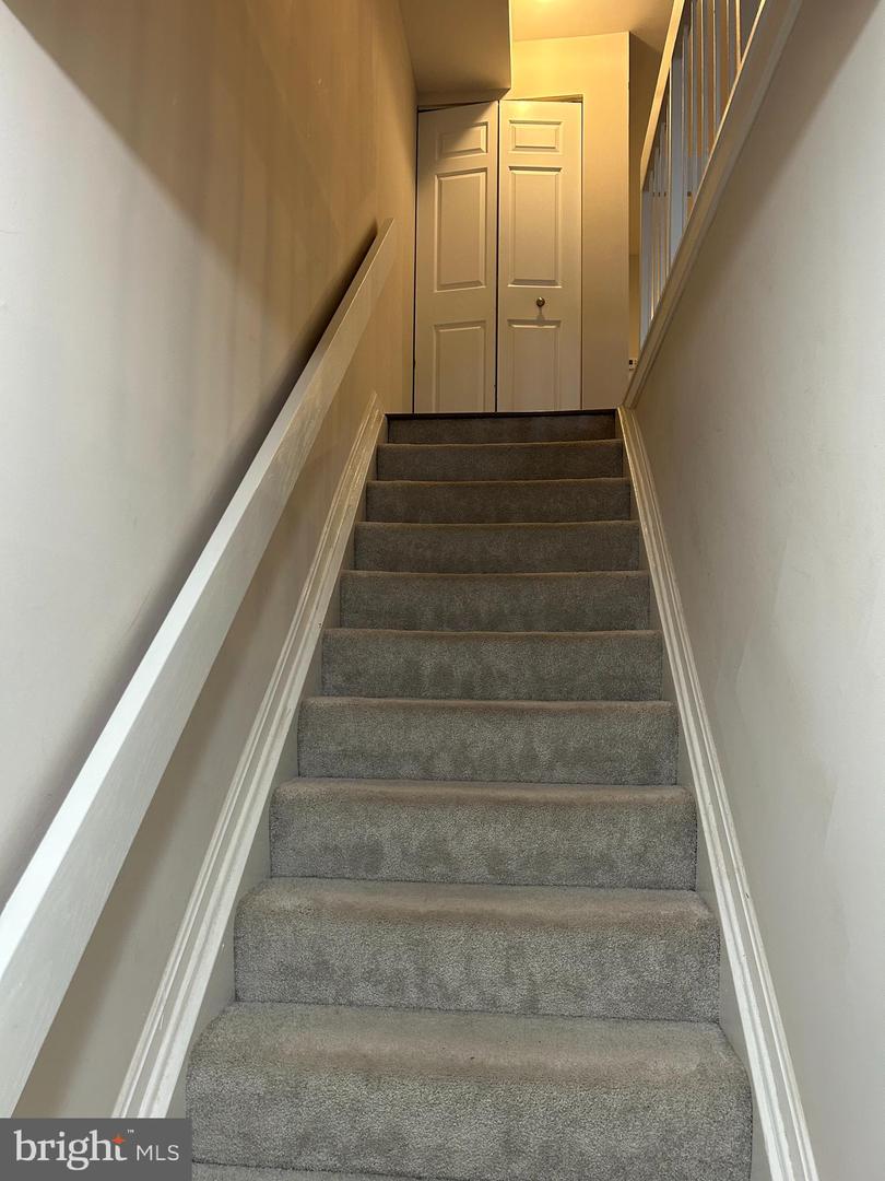 13513 ORCHARD DR #3513, CLIFTON, Virginia 20124, 2 Bedrooms Bedrooms, ,1 BathroomBathrooms,Residential,For sale,13513 ORCHARD DR #3513,VAFX2282424 MLS # VAFX2282424 13513 ORCHARD DR #3513, CLIFTON, Virginia 20124, 2 Bedrooms Bedrooms, ,1 BathroomBathrooms,Residential,For sale,13513 ORCHARD DR #3513,VAFX2282424 MLS # VAFX2282424