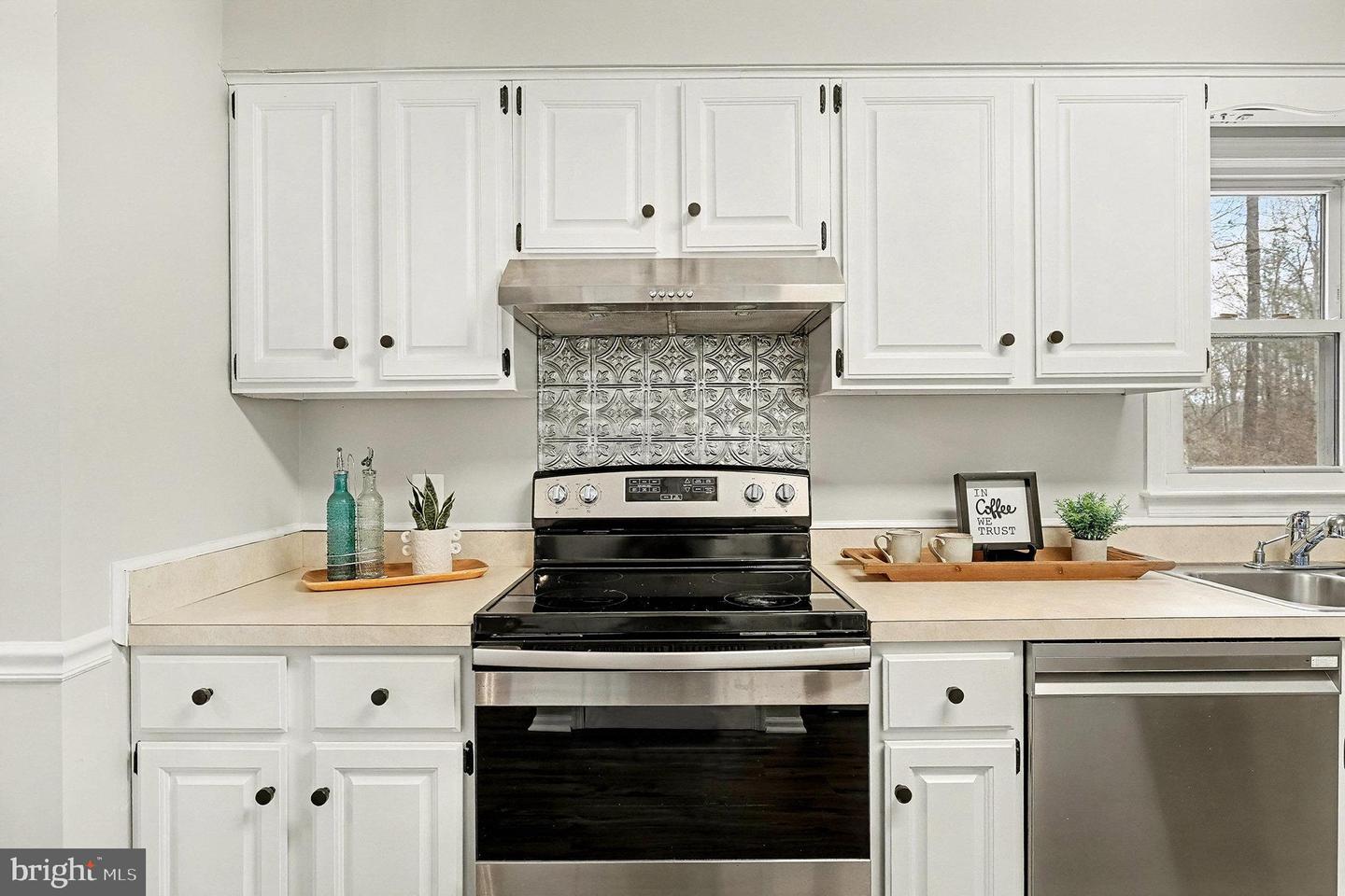 2918 MOUNTAIN VIEW RD, STAFFORD, Virginia 22556, 3 Bedrooms Bedrooms, 6 Rooms Rooms,2 BathroomsBathrooms,Residential,For sale,2918 MOUNTAIN VIEW RD,VAST2044706 MLS # VAST2044706 2918 MOUNTAIN VIEW RD, STAFFORD, Virginia 22556, 3 Bedrooms Bedrooms, 6 Rooms Rooms,2 BathroomsBathrooms,Residential,For sale,2918 MOUNTAIN VIEW RD,VAST2044706 MLS # VAST2044706