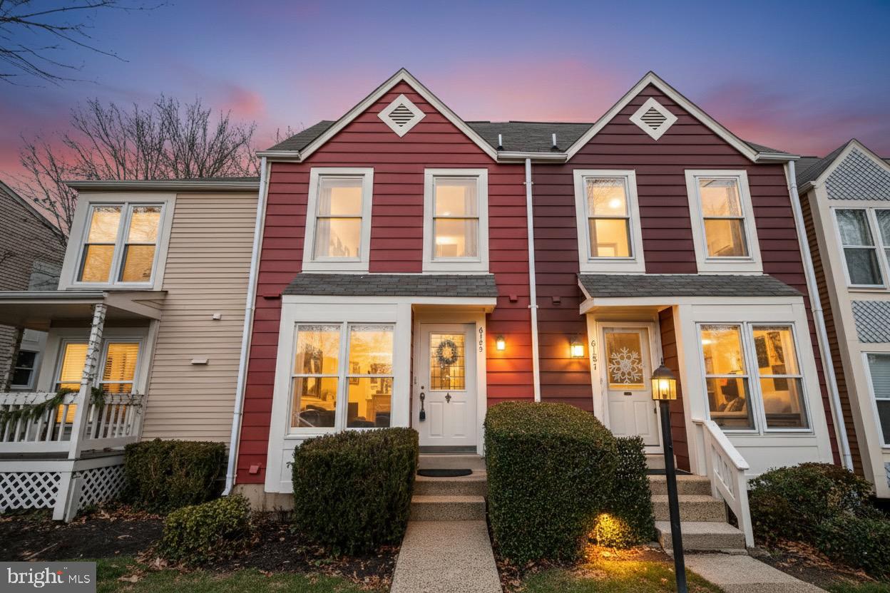 6185 LITTLE VALLEY WAY, ALEXANDRIA, Virginia 22310, 3 Bedrooms Bedrooms, ,2 BathroomsBathrooms,Residential,For sale,6185 LITTLE VALLEY WAY,VAFX2260186 MLS # VAFX2260186 6185 LITTLE VALLEY WAY, ALEXANDRIA, Virginia 22310, 3 Bedrooms Bedrooms, ,2 BathroomsBathrooms,Residential,For sale,6185 LITTLE VALLEY WAY,VAFX2260186 MLS # VAFX2260186