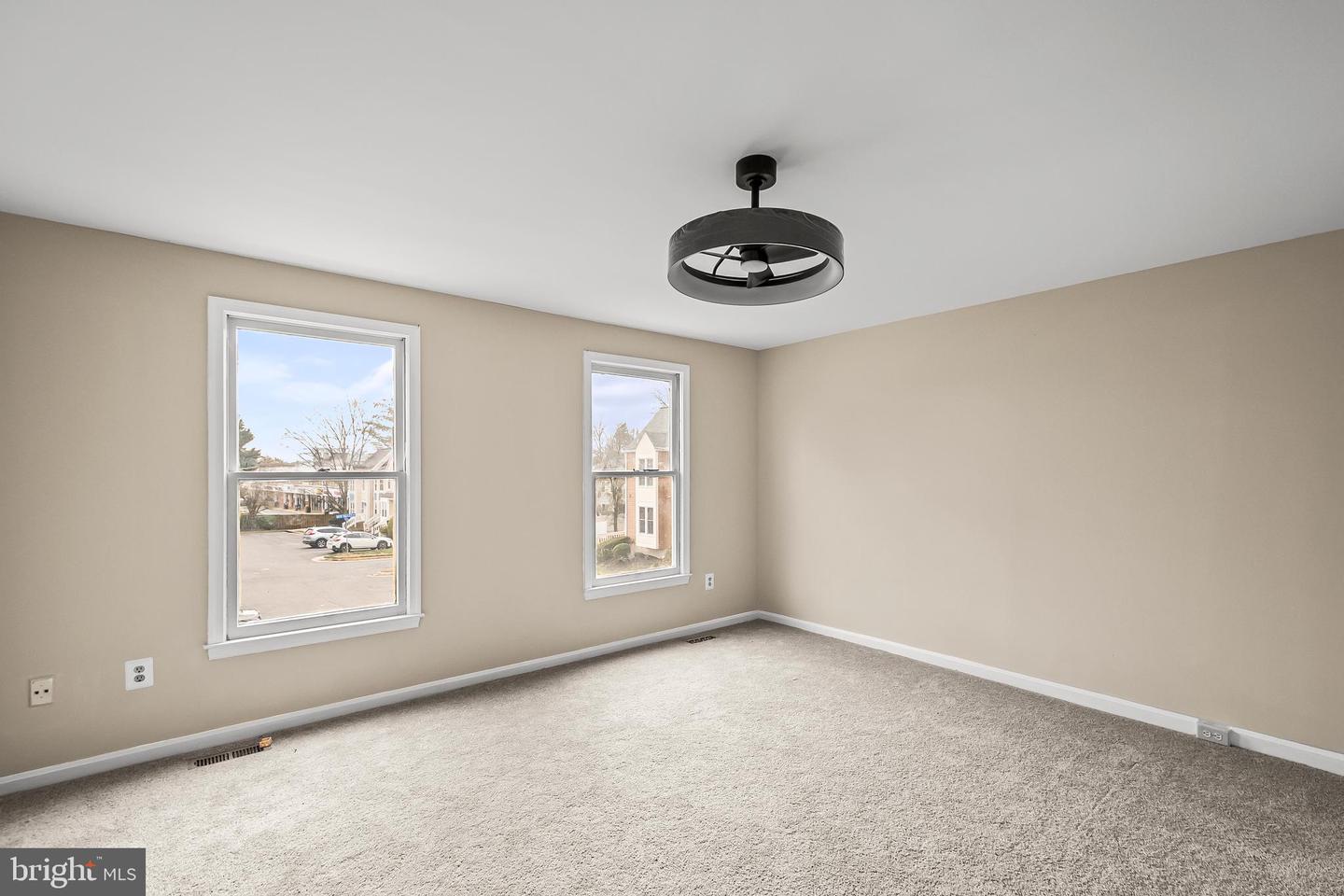 6185 LITTLE VALLEY WAY, ALEXANDRIA, Virginia 22310, 3 Bedrooms Bedrooms, ,2 BathroomsBathrooms,Residential,For sale,6185 LITTLE VALLEY WAY,VAFX2260186 MLS # VAFX2260186 6185 LITTLE VALLEY WAY, ALEXANDRIA, Virginia 22310, 3 Bedrooms Bedrooms, ,2 BathroomsBathrooms,Residential,For sale,6185 LITTLE VALLEY WAY,VAFX2260186 MLS # VAFX2260186