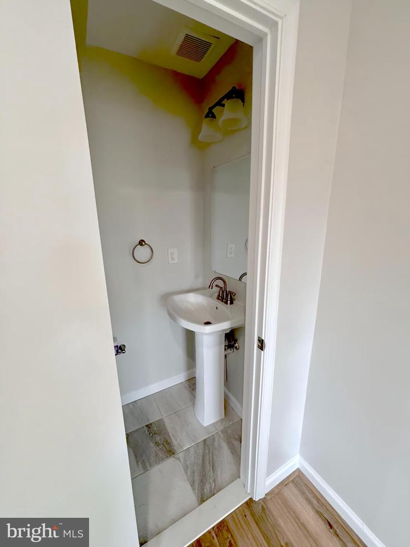 9278 TANEY RD, MANASSAS, Virginia 20110, 3 Bedrooms Bedrooms, ,2 BathroomsBathrooms,Residential,For sale,9278 TANEY RD,VAMN2009360 MLS # VAMN2009360 9278 TANEY RD, MANASSAS, Virginia 20110, 3 Bedrooms Bedrooms, ,2 BathroomsBathrooms,Residential,For sale,9278 TANEY RD,VAMN2009360 MLS # VAMN2009360