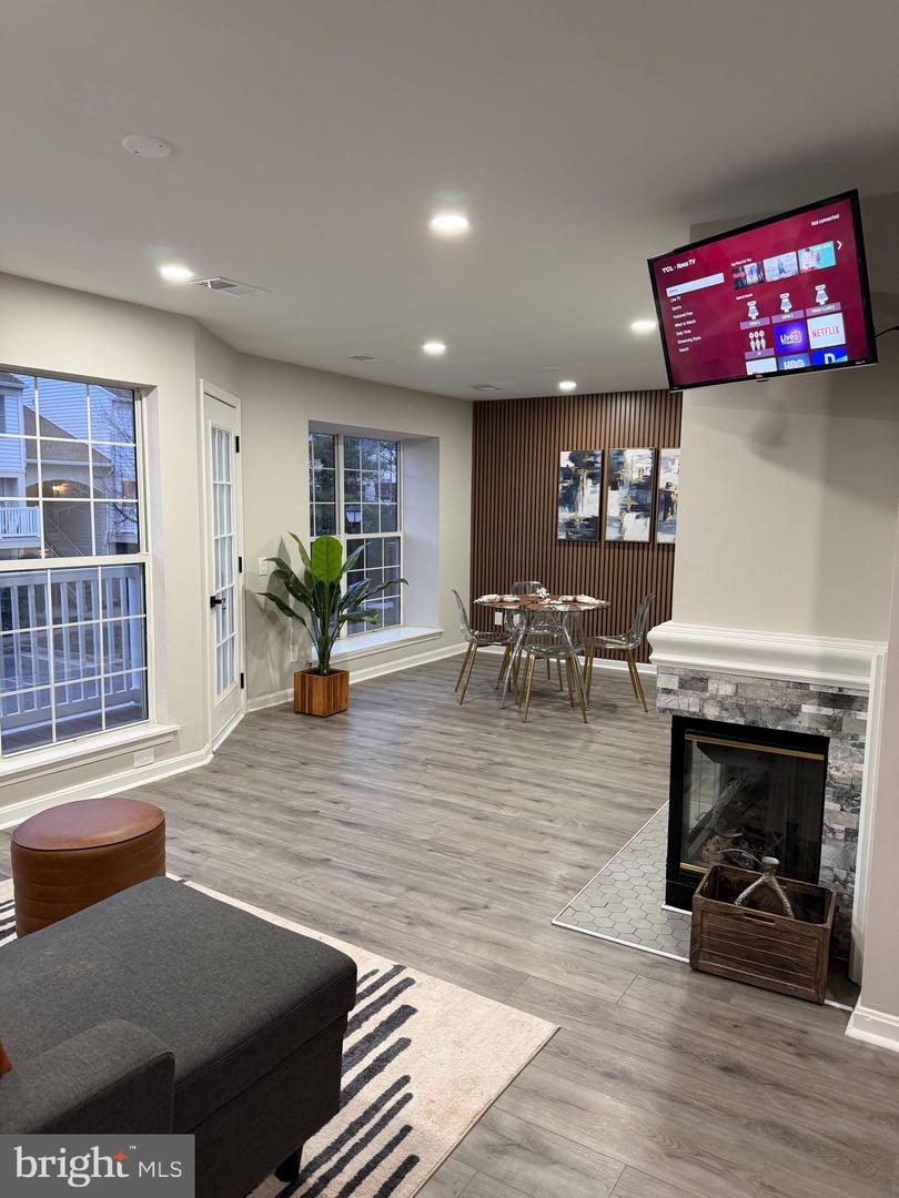 8205 CROSSBROOK CT #201, LORTON, Virginia 22079, 2 Bedrooms Bedrooms, ,1 BathroomBathrooms,Residential,For sale,8205 CROSSBROOK CT #201,VAFX2275818 MLS # VAFX2275818 8205 CROSSBROOK CT #201, LORTON, Virginia 22079, 2 Bedrooms Bedrooms, ,1 BathroomBathrooms,Residential,For sale,8205 CROSSBROOK CT #201,VAFX2275818 MLS # VAFX2275818