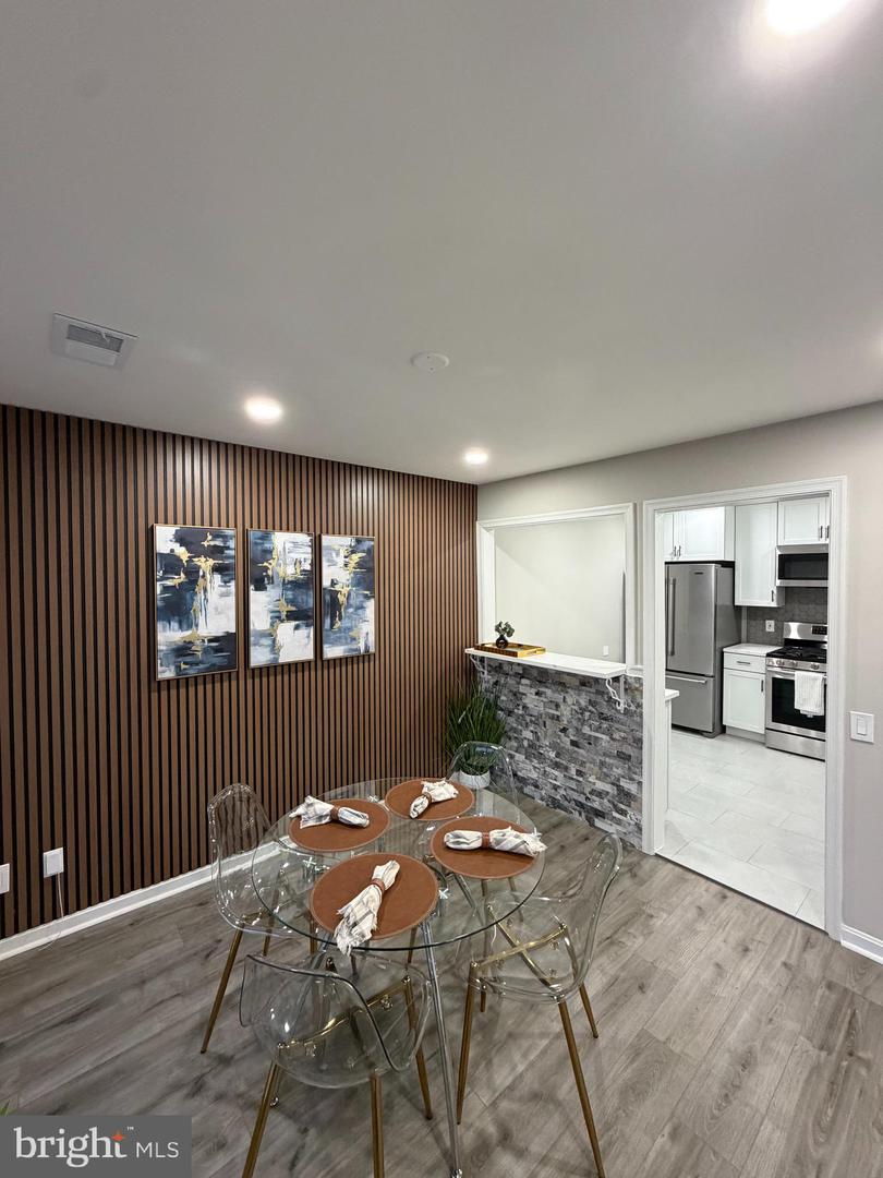 8205 CROSSBROOK CT #201, LORTON, Virginia 22079, 2 Bedrooms Bedrooms, ,1 BathroomBathrooms,Residential,For sale,8205 CROSSBROOK CT #201,VAFX2275818 MLS # VAFX2275818 8205 CROSSBROOK CT #201, LORTON, Virginia 22079, 2 Bedrooms Bedrooms, ,1 BathroomBathrooms,Residential,For sale,8205 CROSSBROOK CT #201,VAFX2275818 MLS # VAFX2275818