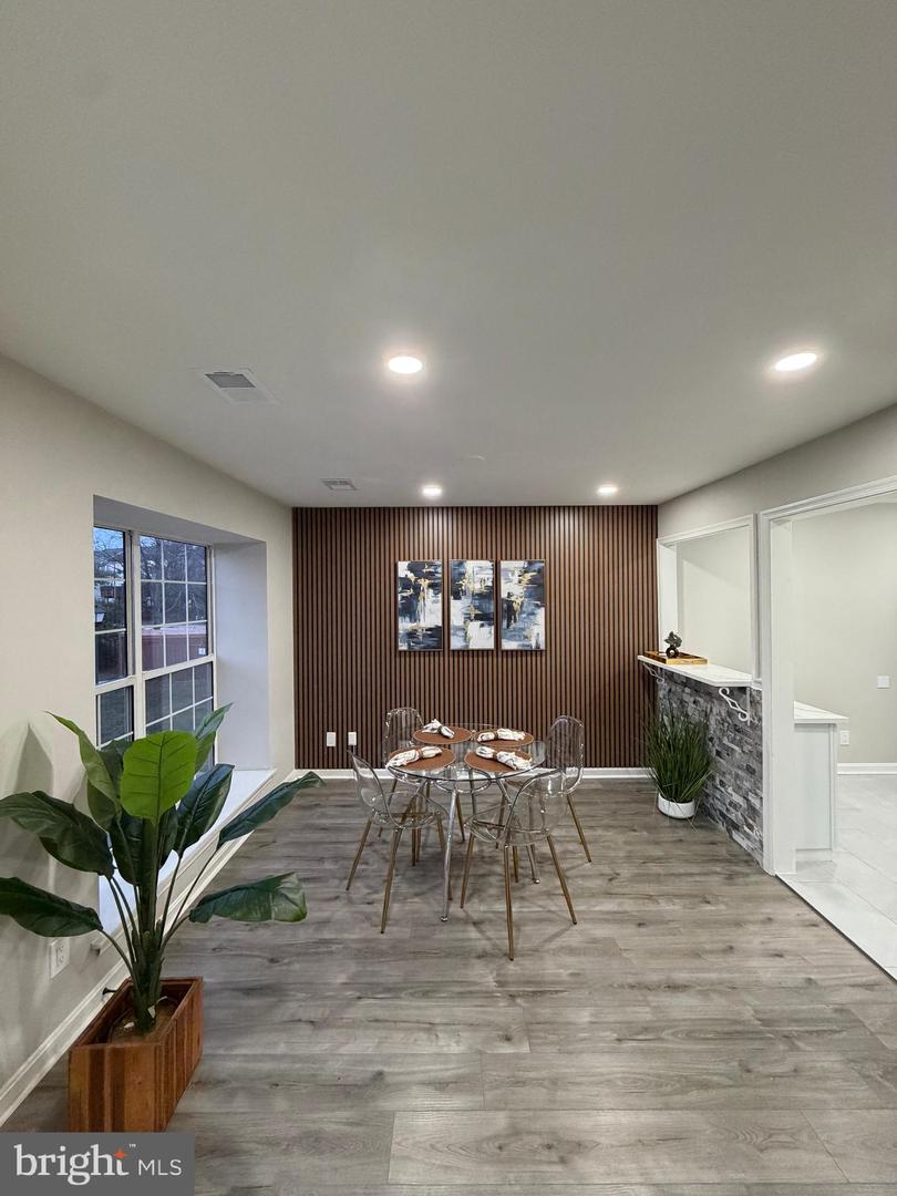 8205 CROSSBROOK CT #201, LORTON, Virginia 22079, 2 Bedrooms Bedrooms, ,1 BathroomBathrooms,Residential,For sale,8205 CROSSBROOK CT #201,VAFX2275818 MLS # VAFX2275818 8205 CROSSBROOK CT #201, LORTON, Virginia 22079, 2 Bedrooms Bedrooms, ,1 BathroomBathrooms,Residential,For sale,8205 CROSSBROOK CT #201,VAFX2275818 MLS # VAFX2275818